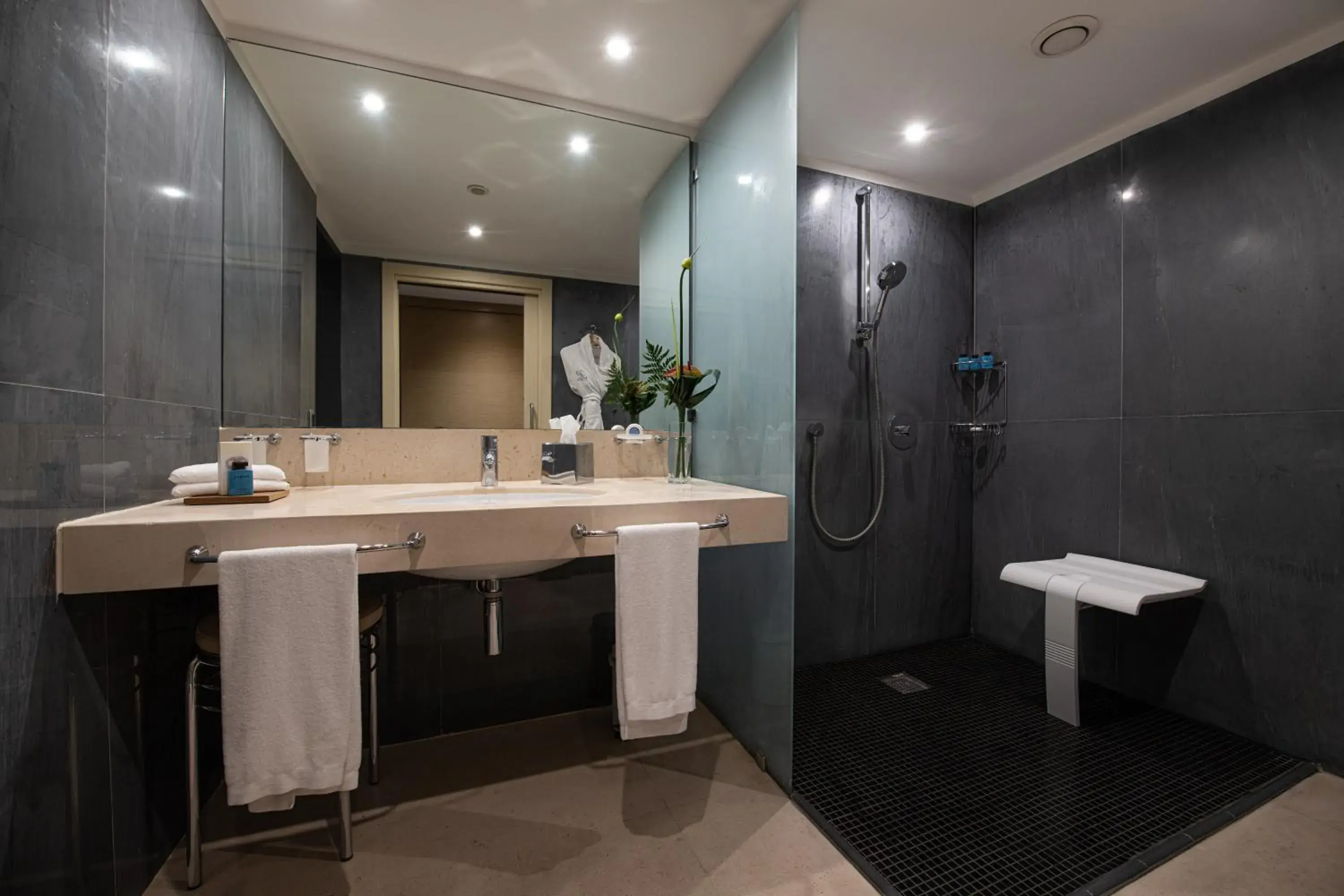 Superior Room - First floor Harbor view in Port Palace Superior Room - First floor Harbor view in Port Palace