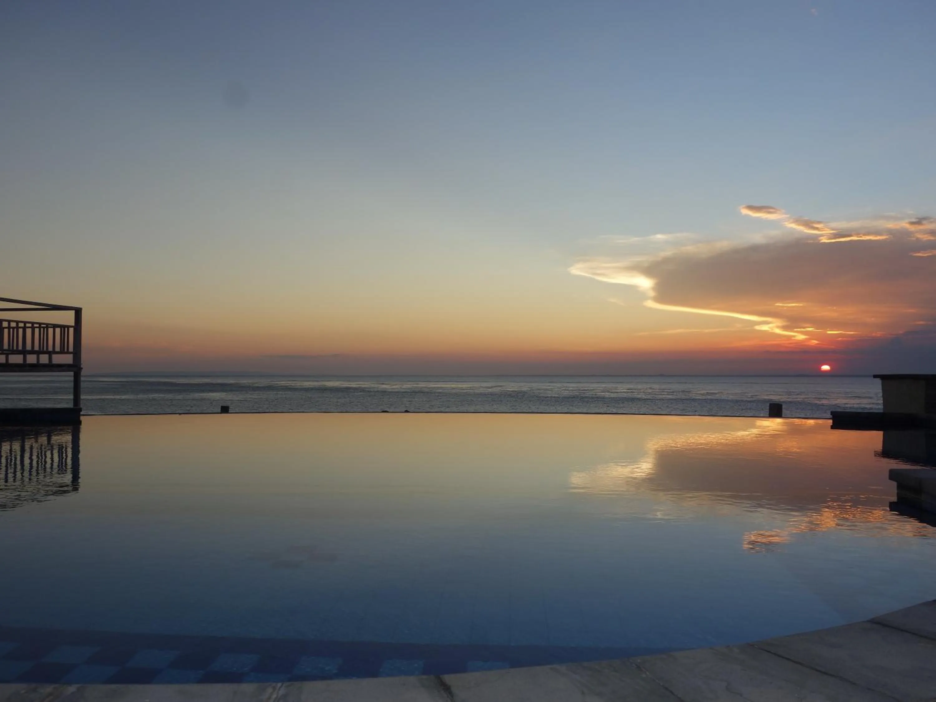 Sunset in Cliff Park Lembongan