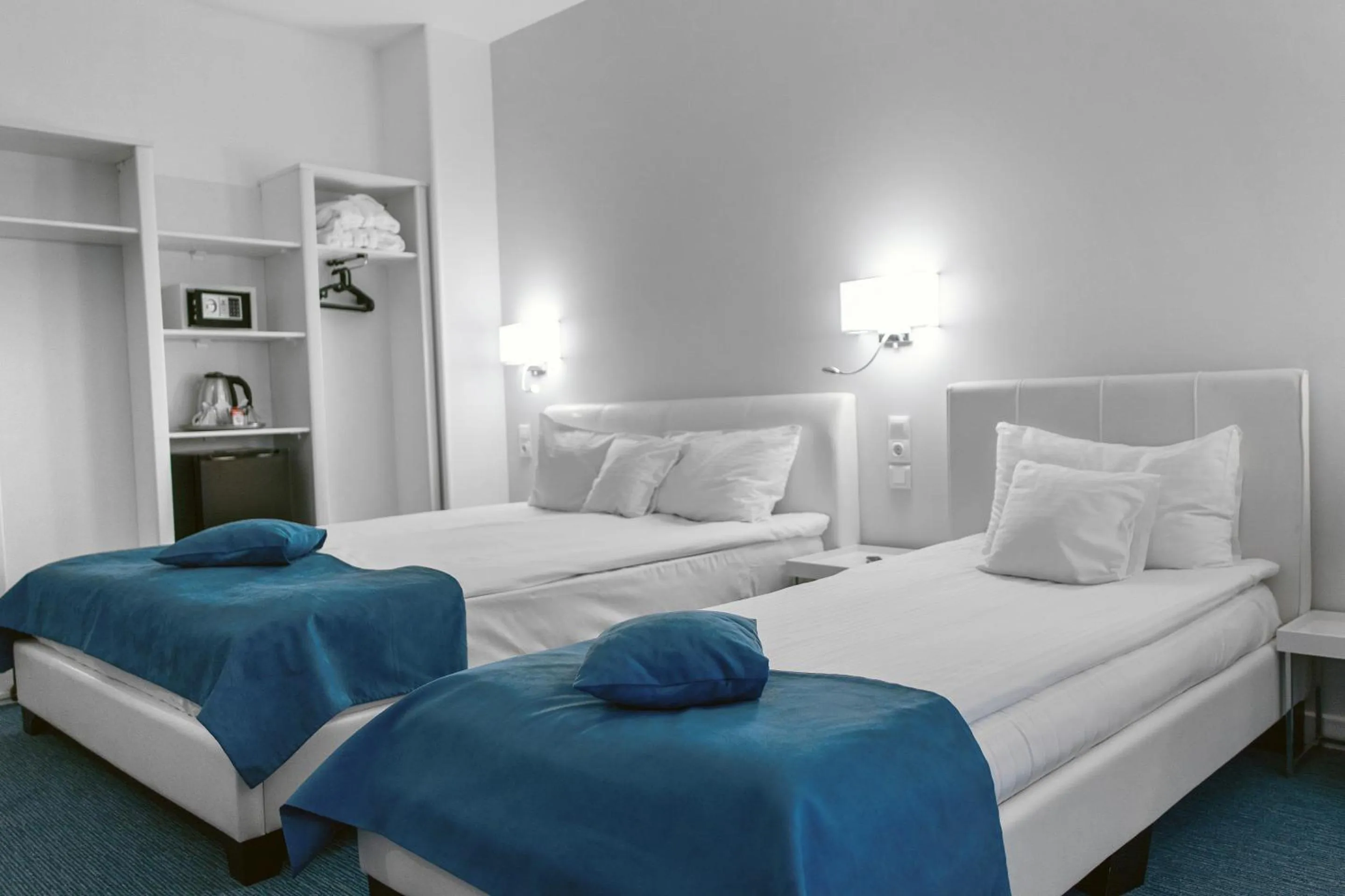 Bed in Continental Forum Constanta