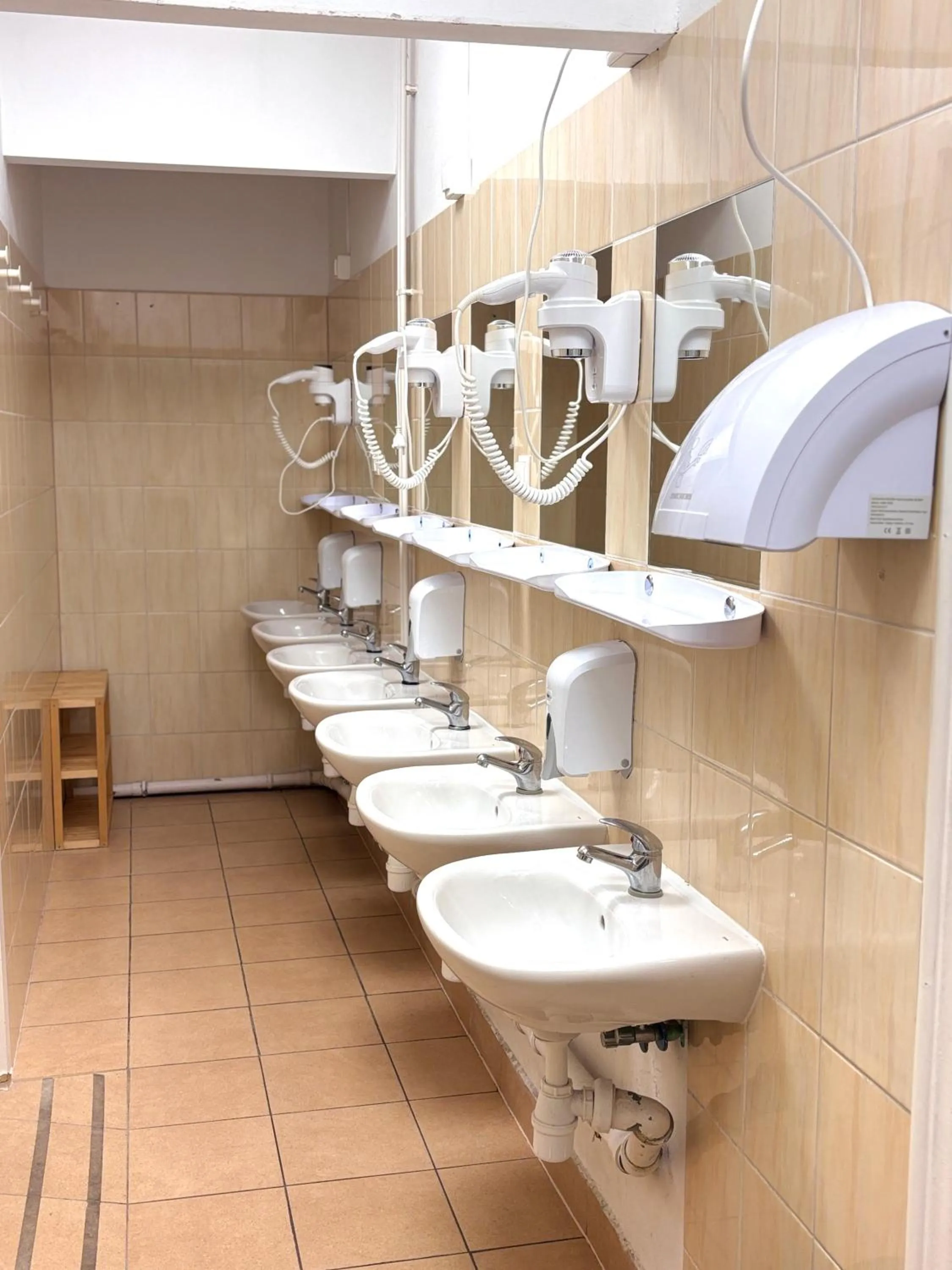 Bathroom in Warsaw Hostel Centrum Private Rooms & Dorms