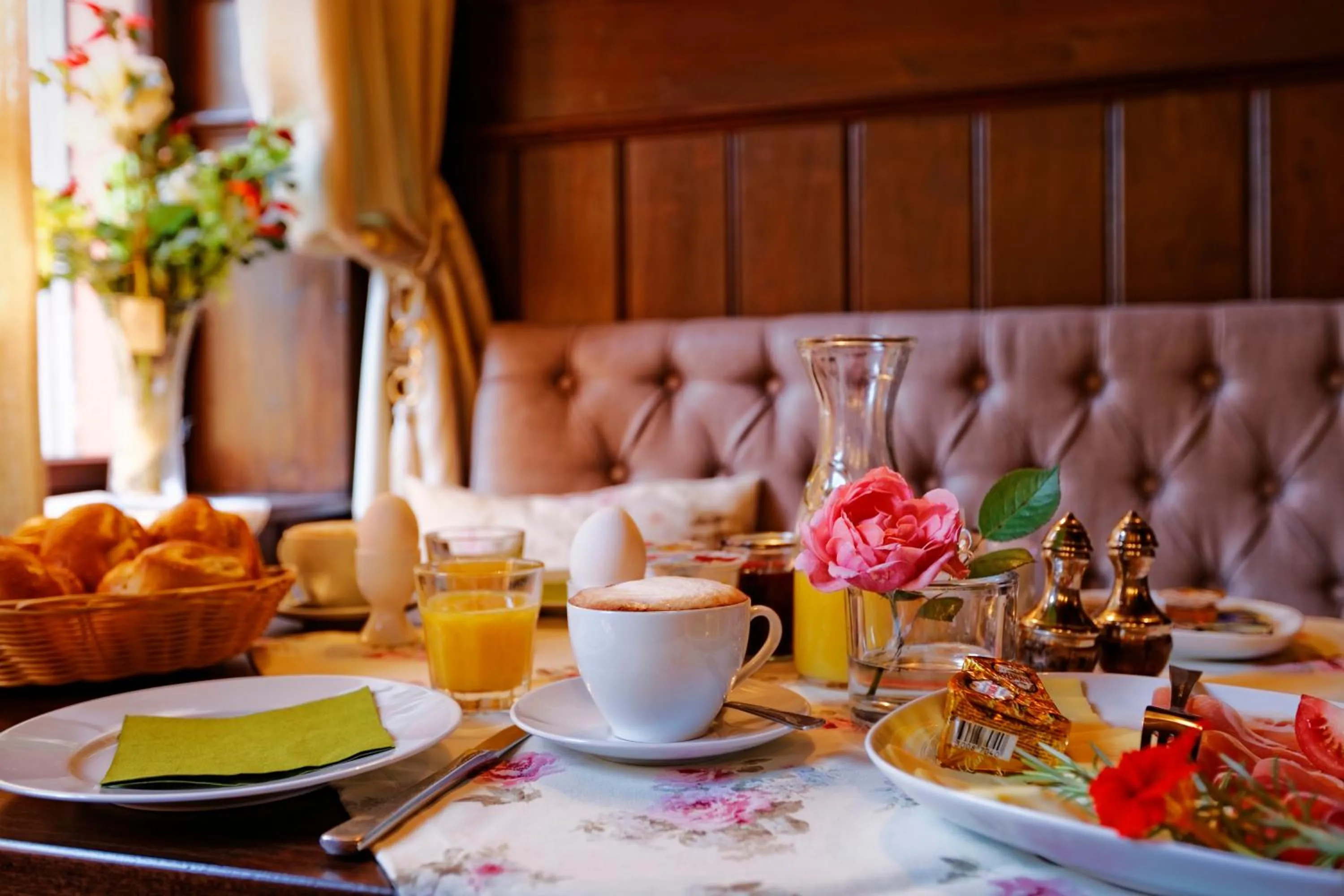 Food and drinks in Villa Delange