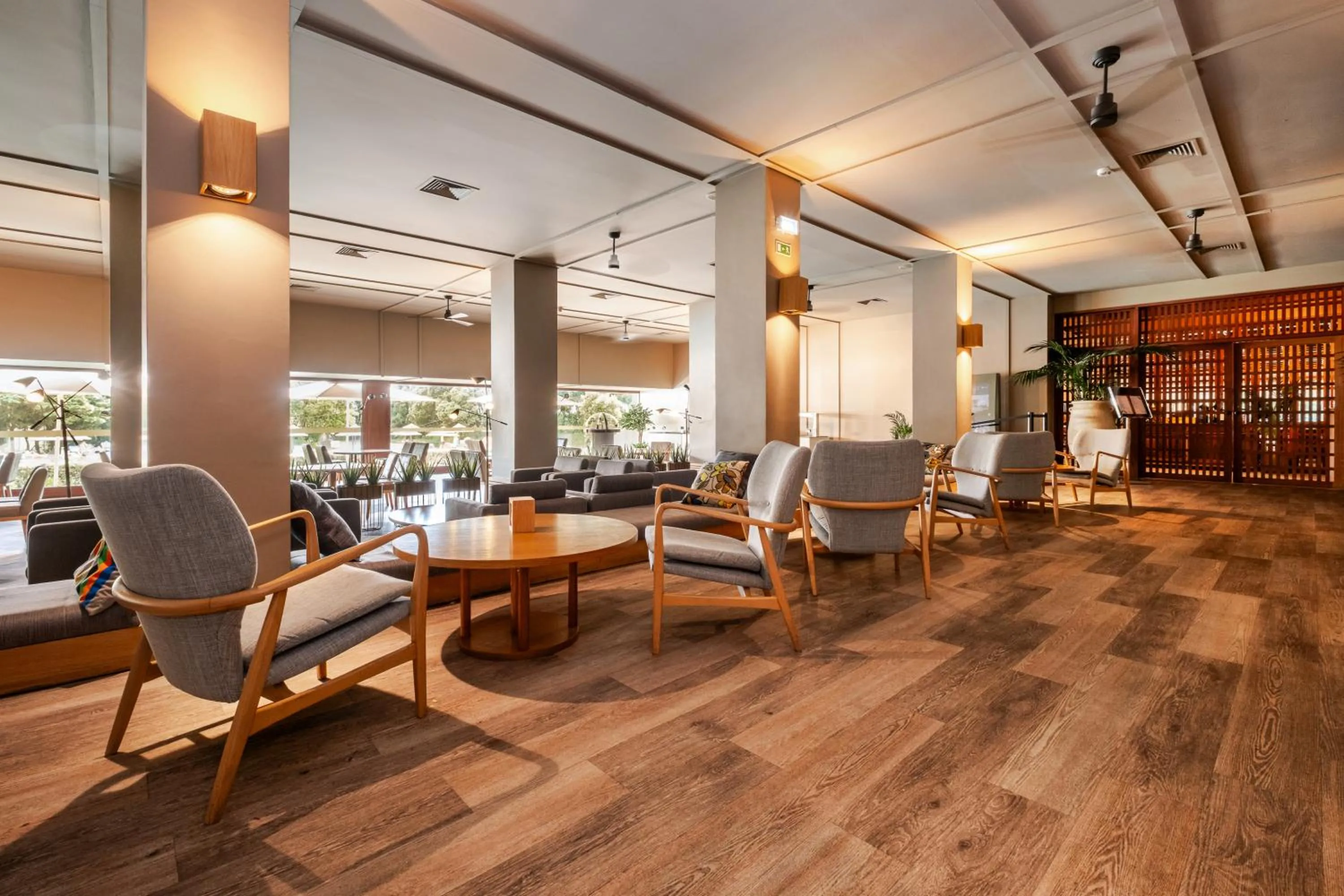 Lounge or bar in Axis Vermar Conference & Beach Hotel