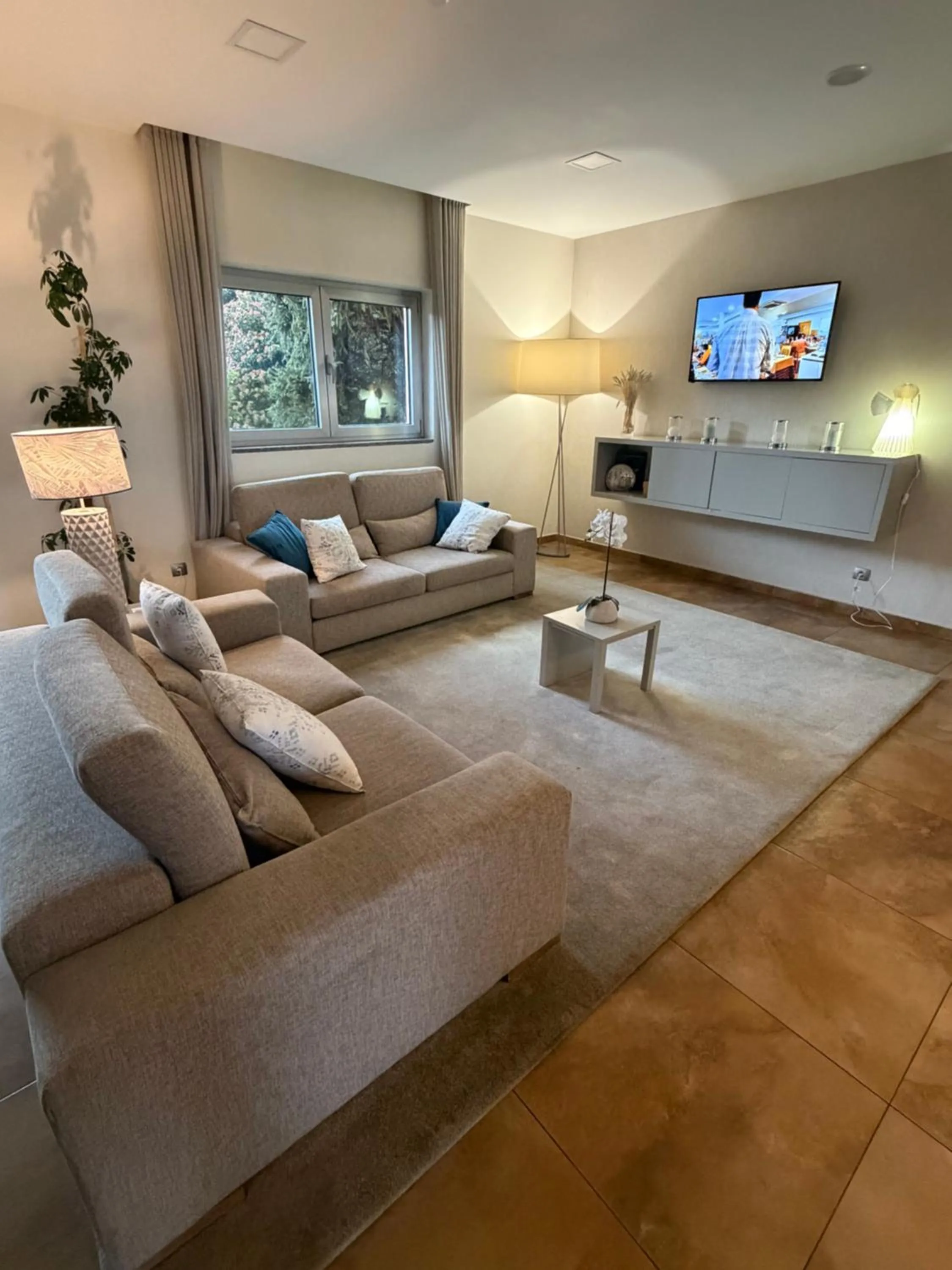 Property building in Hotel Albergaria Borges