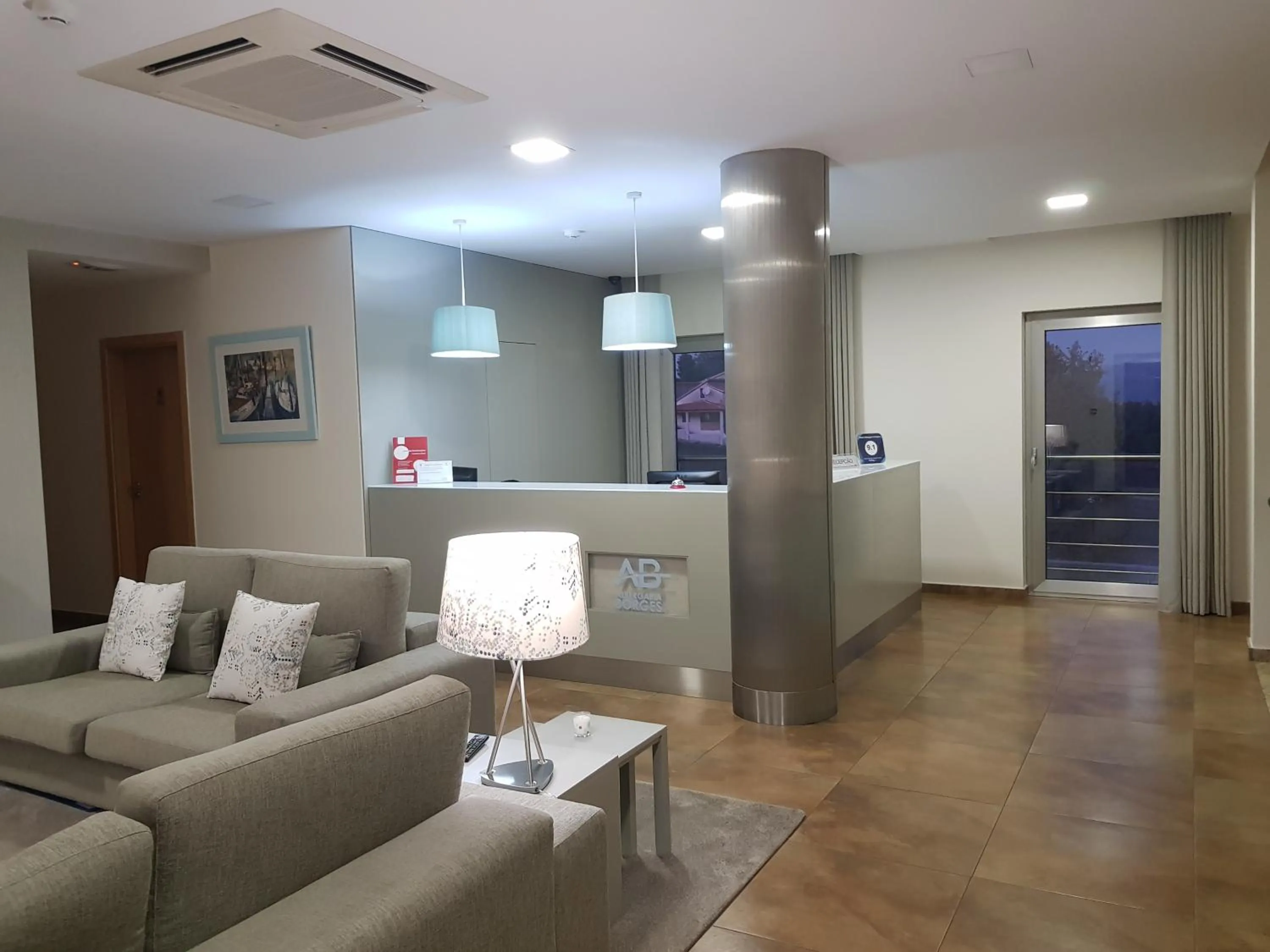 Living room in Hotel Albergaria Borges