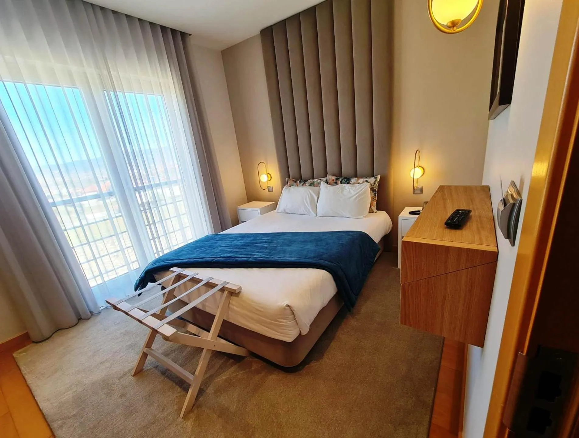 Bed in Hotel Albergaria Borges