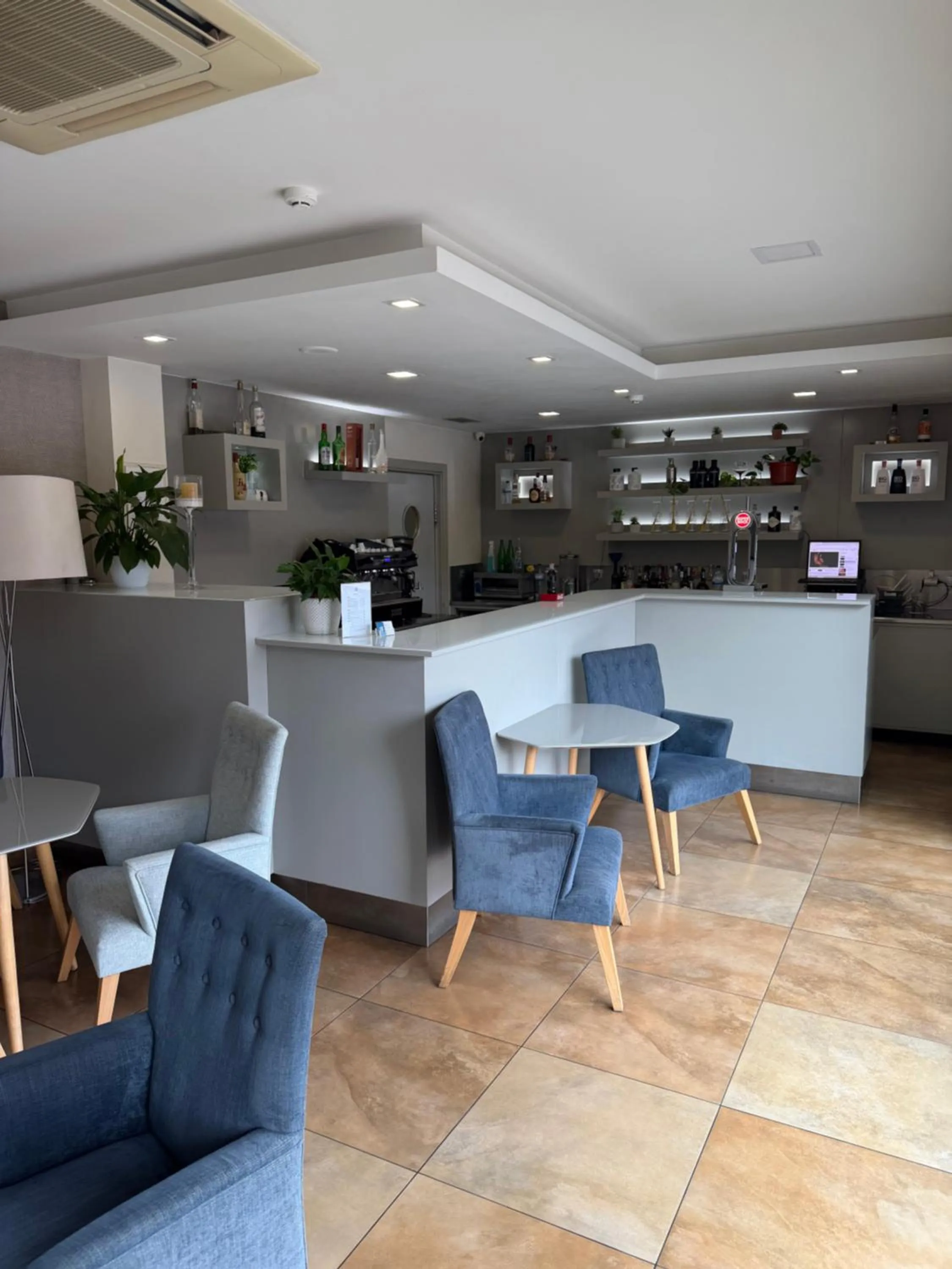 Property building in Hotel Albergaria Borges