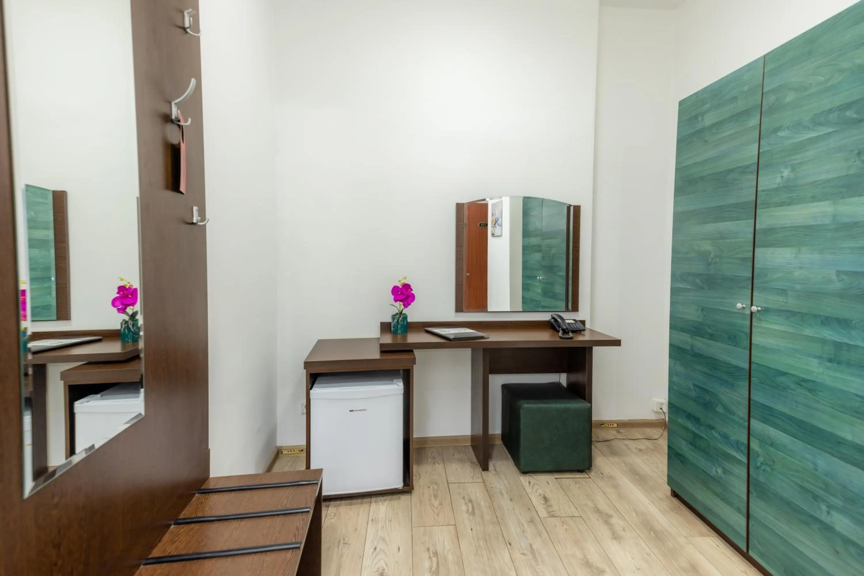 hair dresser in Hotel Sir Lujerului