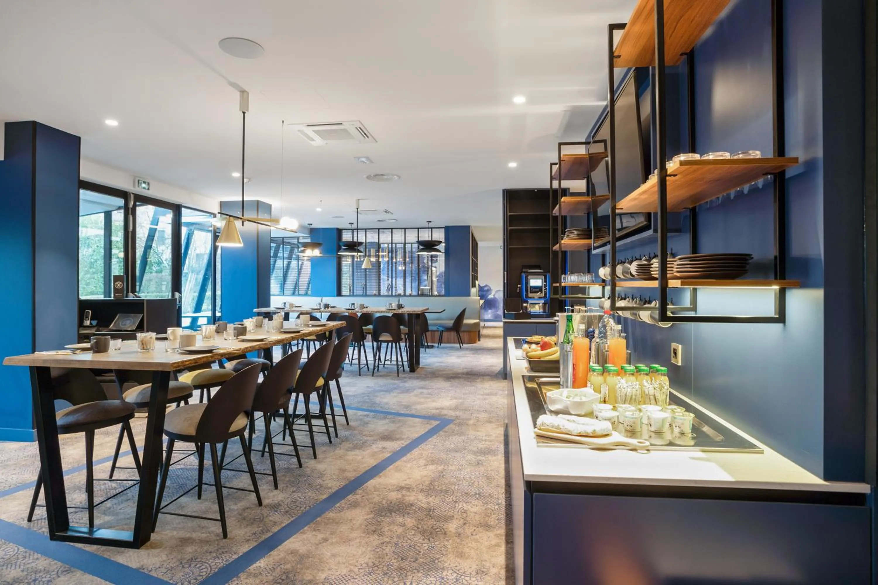 Buffet breakfast in Appart'City Collection Genève Aéroport - Ferney Voltaire