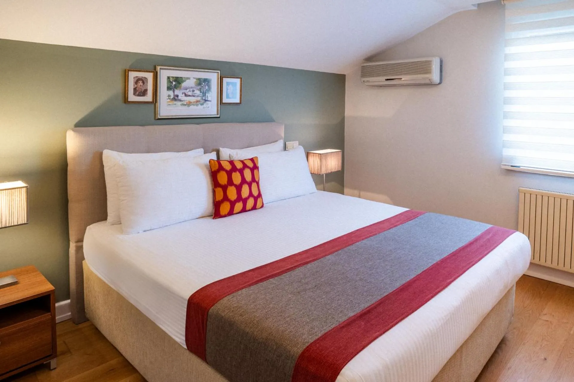 Bed in Cheya Sisli BNB Medical & Business City Center Tesvikiye Suites and Apartments