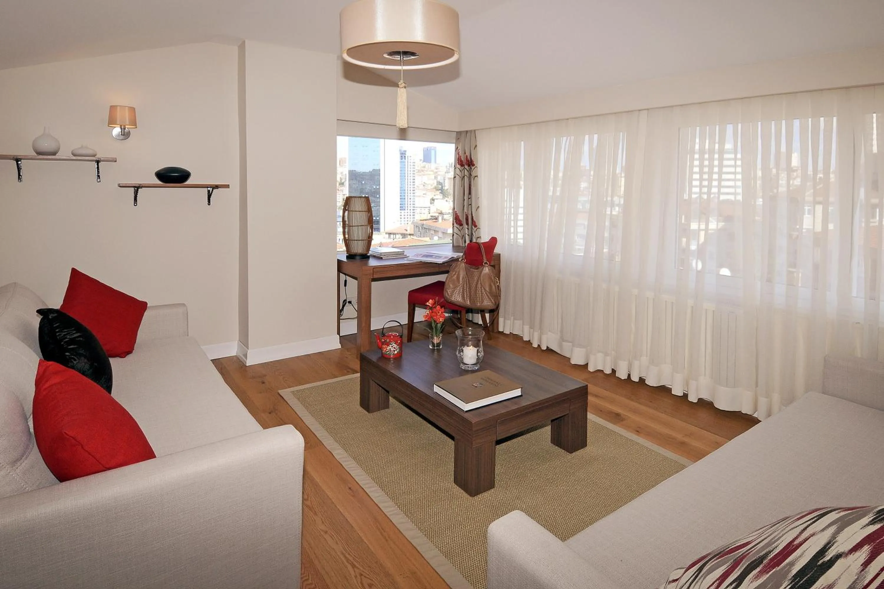 Seating area, Bed in Cheya Sisli BNB Medical & Business City Center Tesvikiye Suites and Apartments