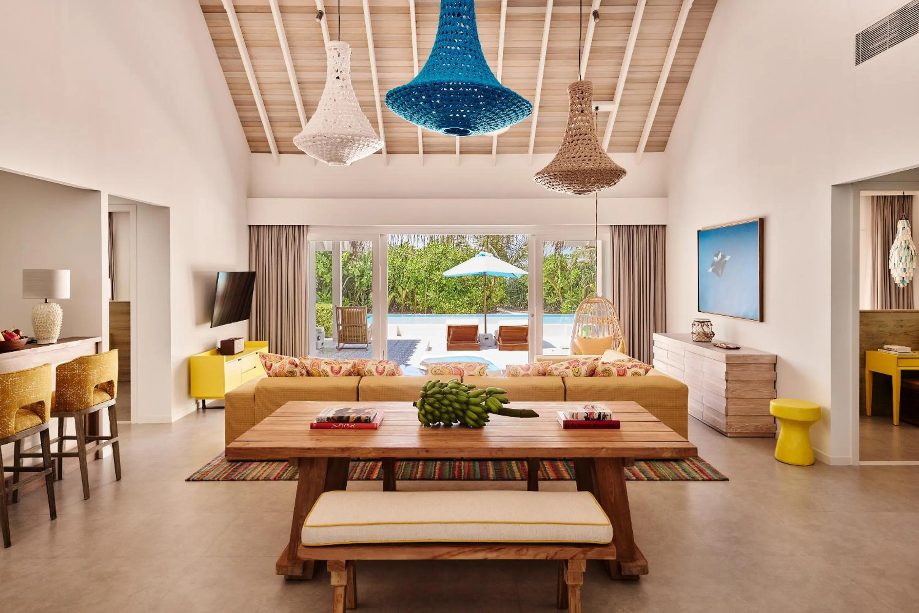 Living room in Finolhu, A Seaside Collection Resort, a Member of Design Hotels
