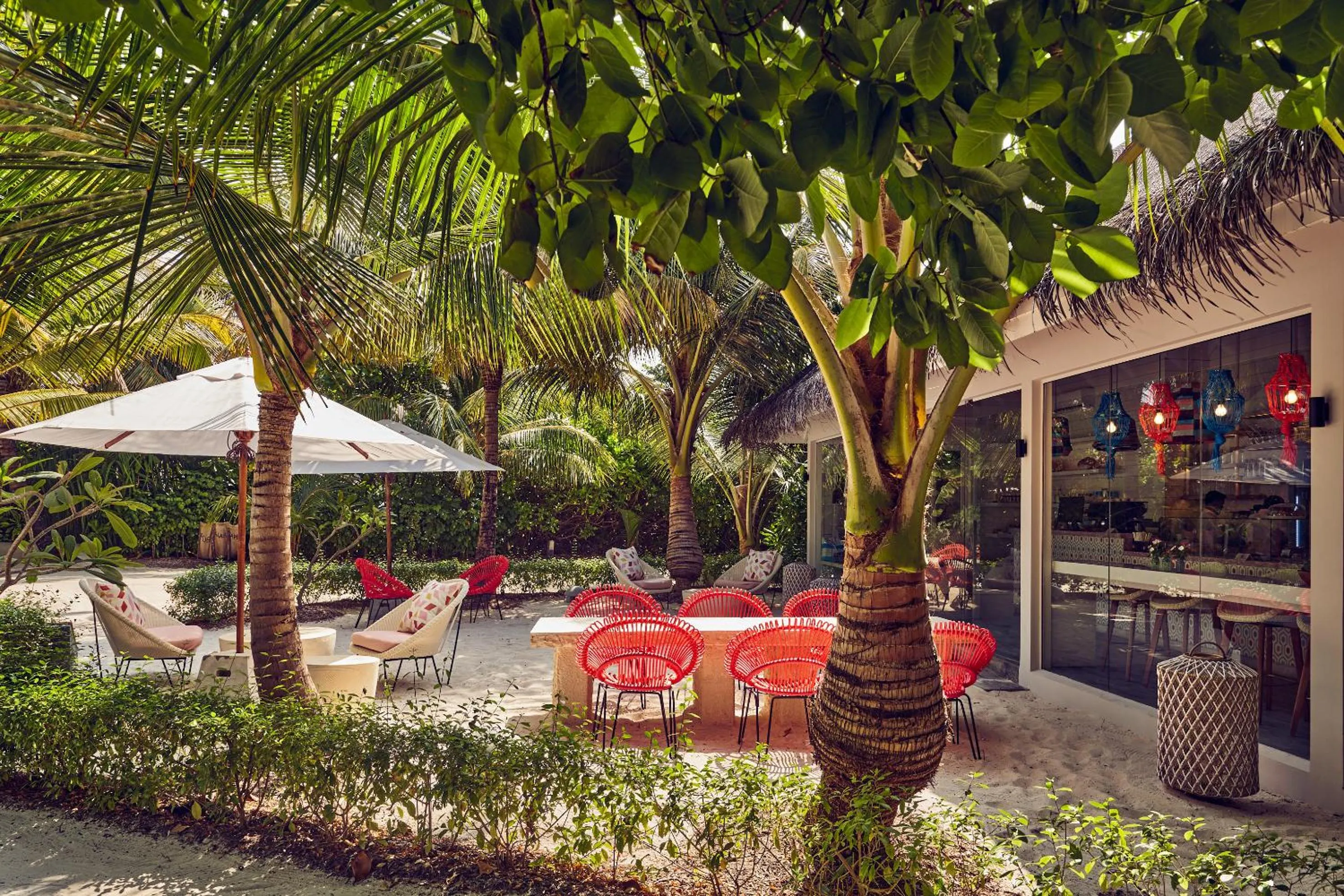 Restaurant/places to eat in Finolhu, A Seaside Collection Resort, a Member of Design Hotels