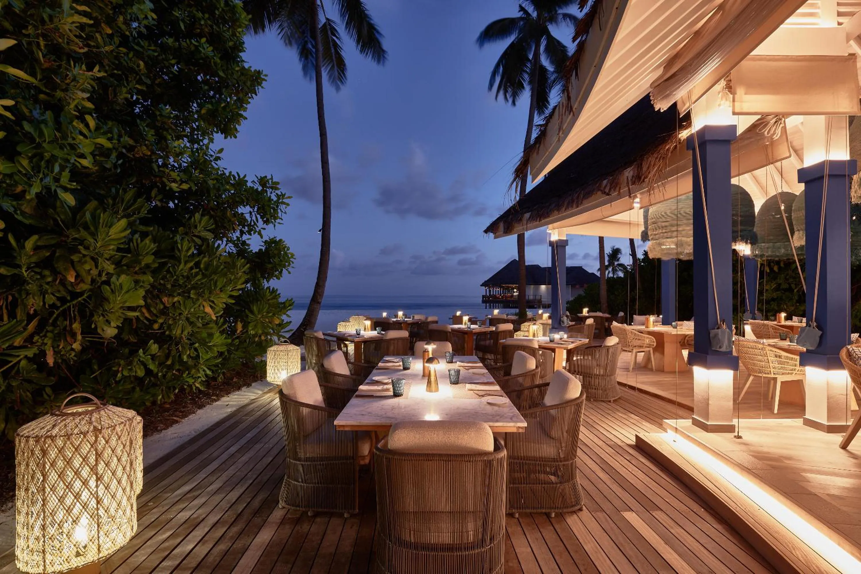 Restaurant/places to eat in Finolhu, A Seaside Collection Resort, a Member of Design Hotels