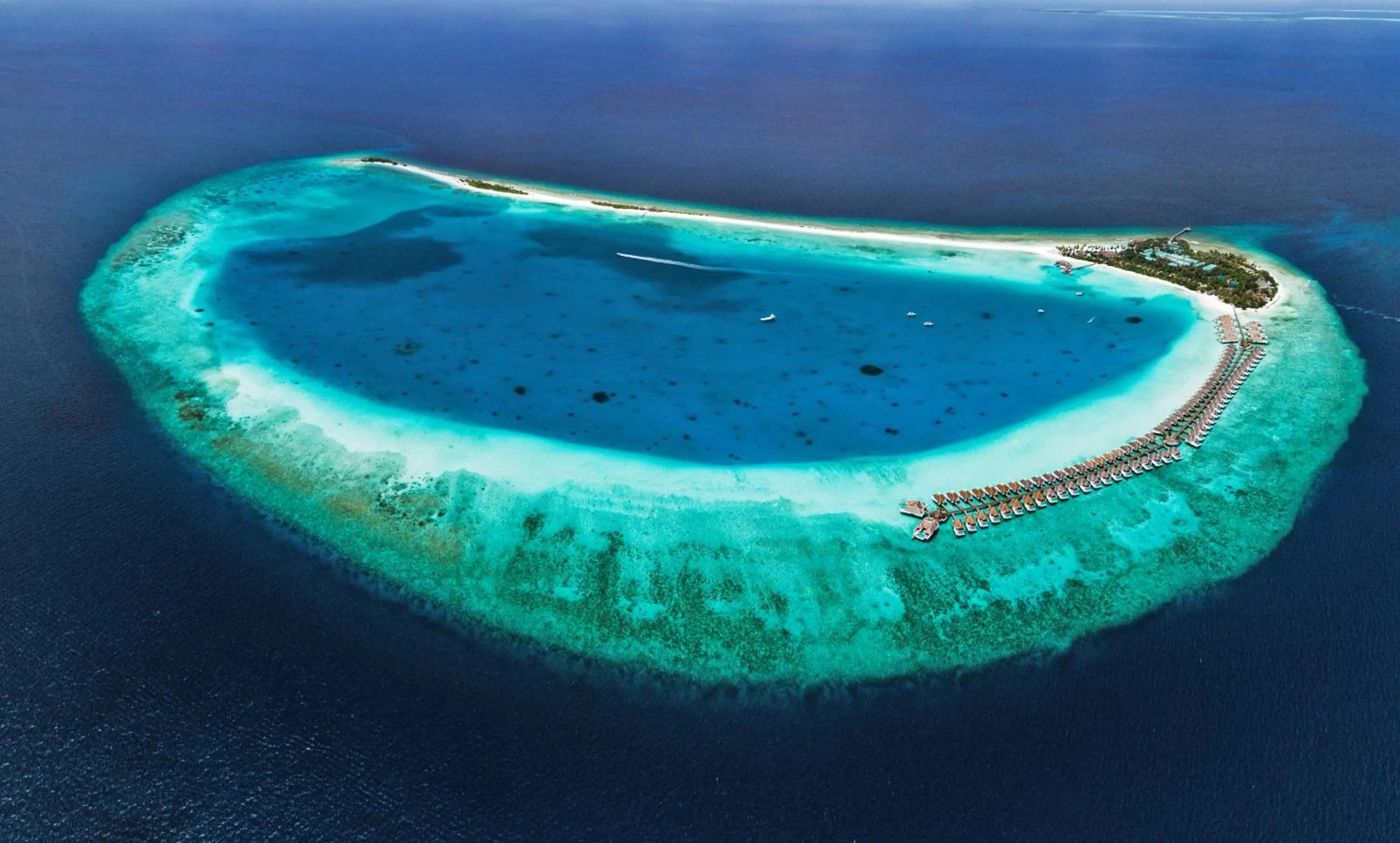 Bird's eye view in Finolhu, A Seaside Collection Resort, a Member of Design Hotels
