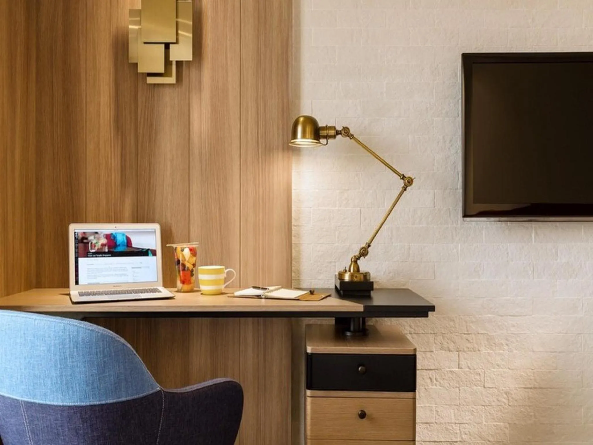 Photo of the whole room in JEN Singapore Tanglin by Shangri-La