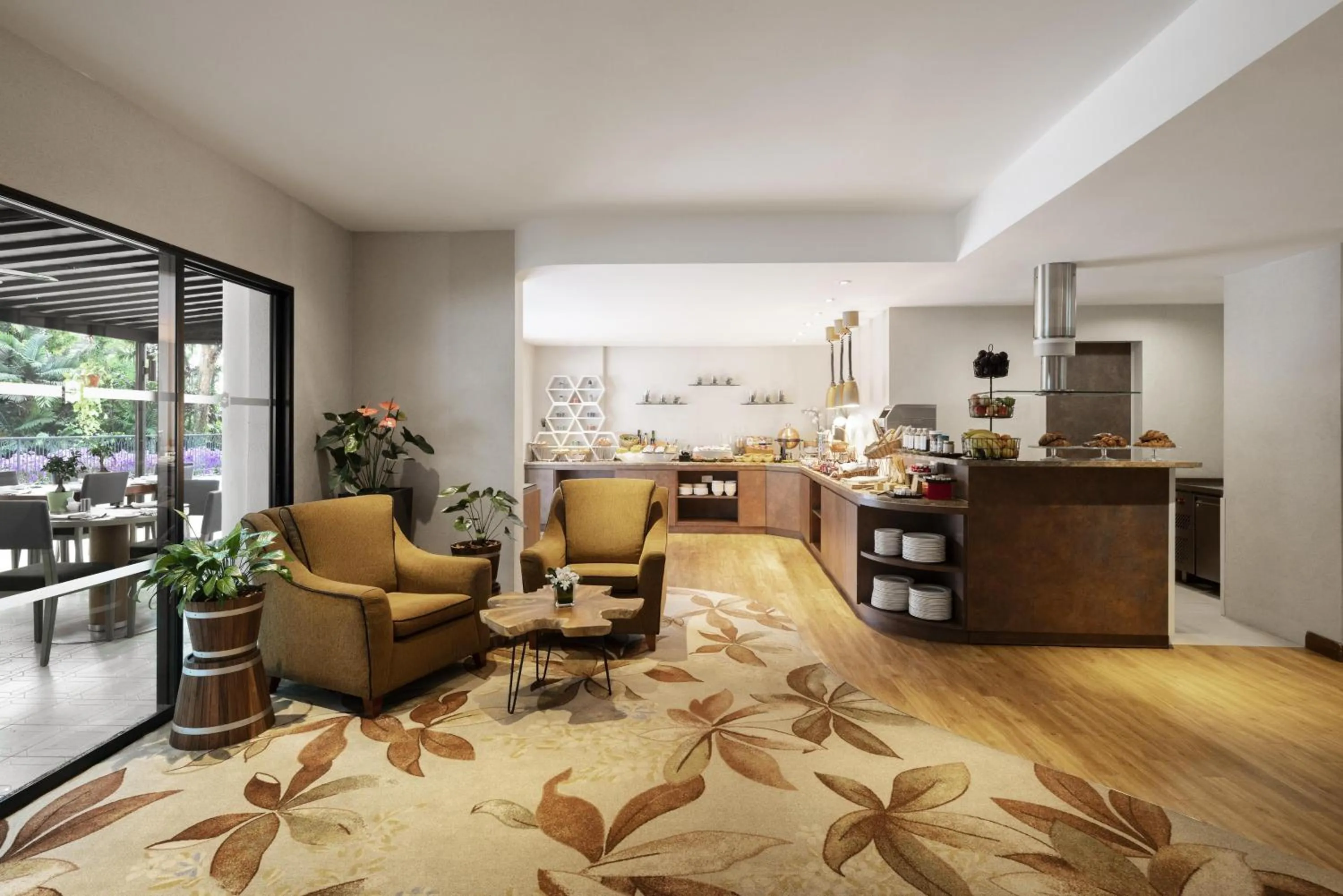 Lounge or bar in Shangri-La Rasa Sentosa, Singapore