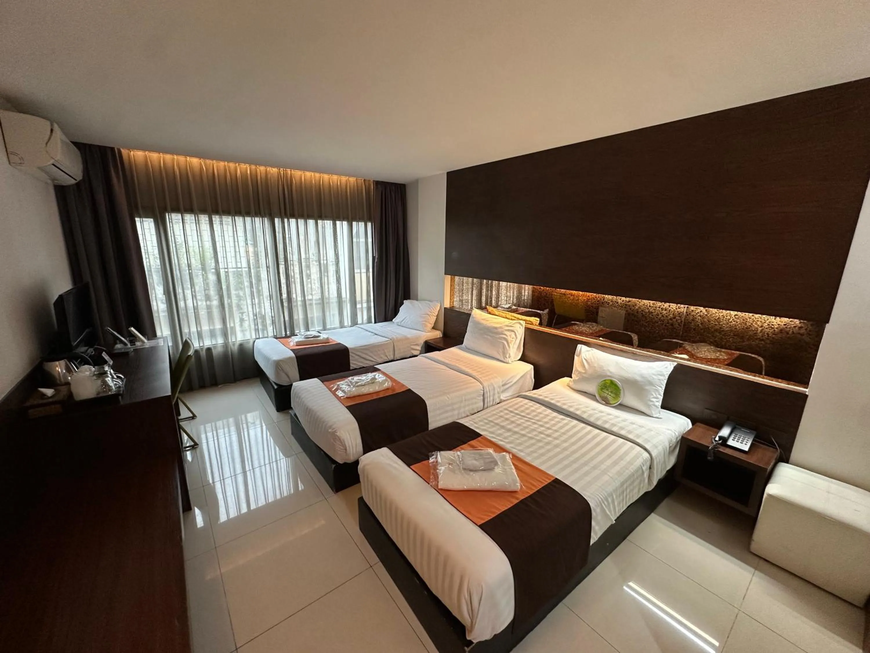 Photo of the whole room, Bed in Collection O The Bangkok Airport Link Suite