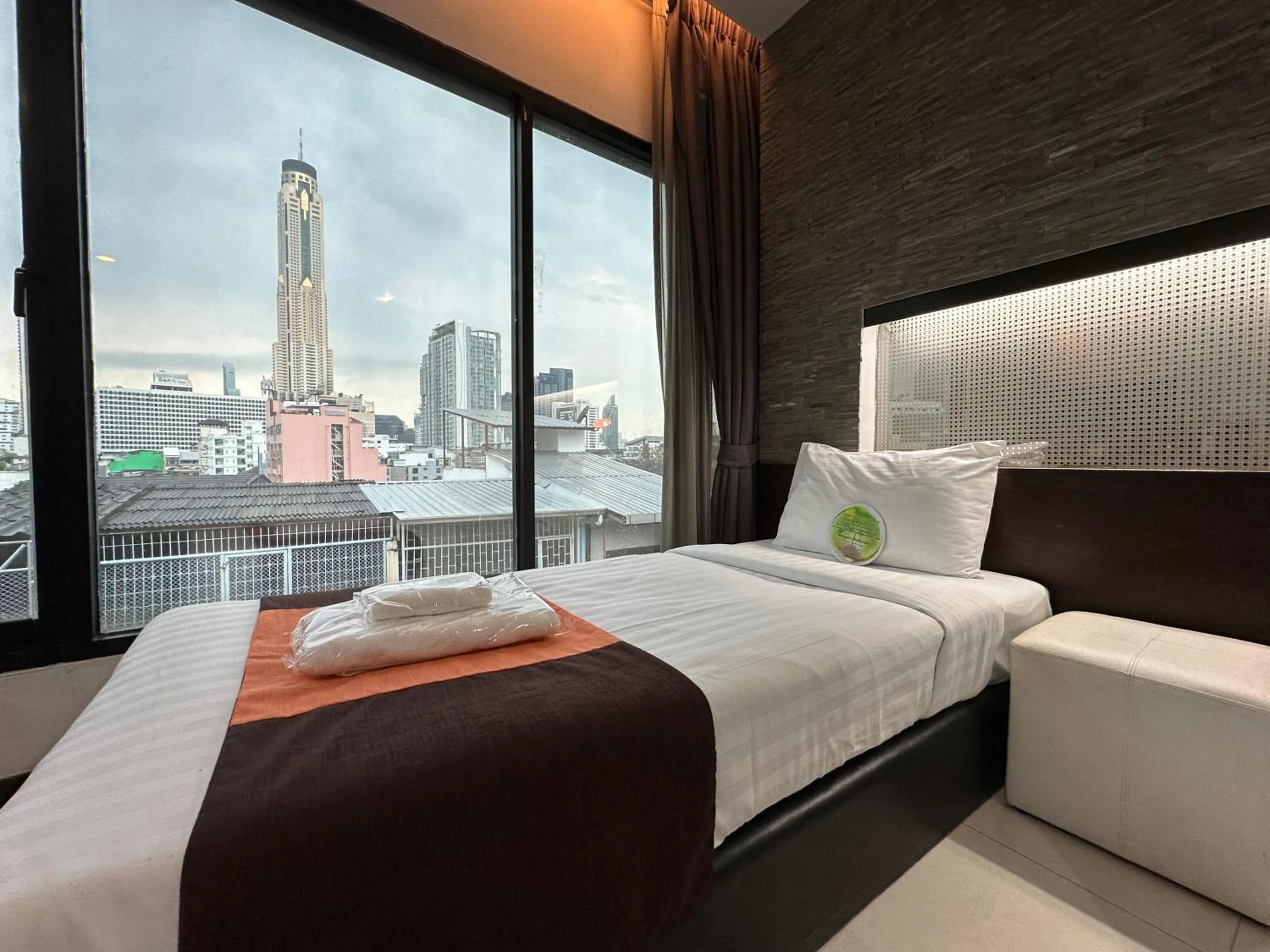 Photo of the whole room, Bed in Collection O The Bangkok Airport Link Suite