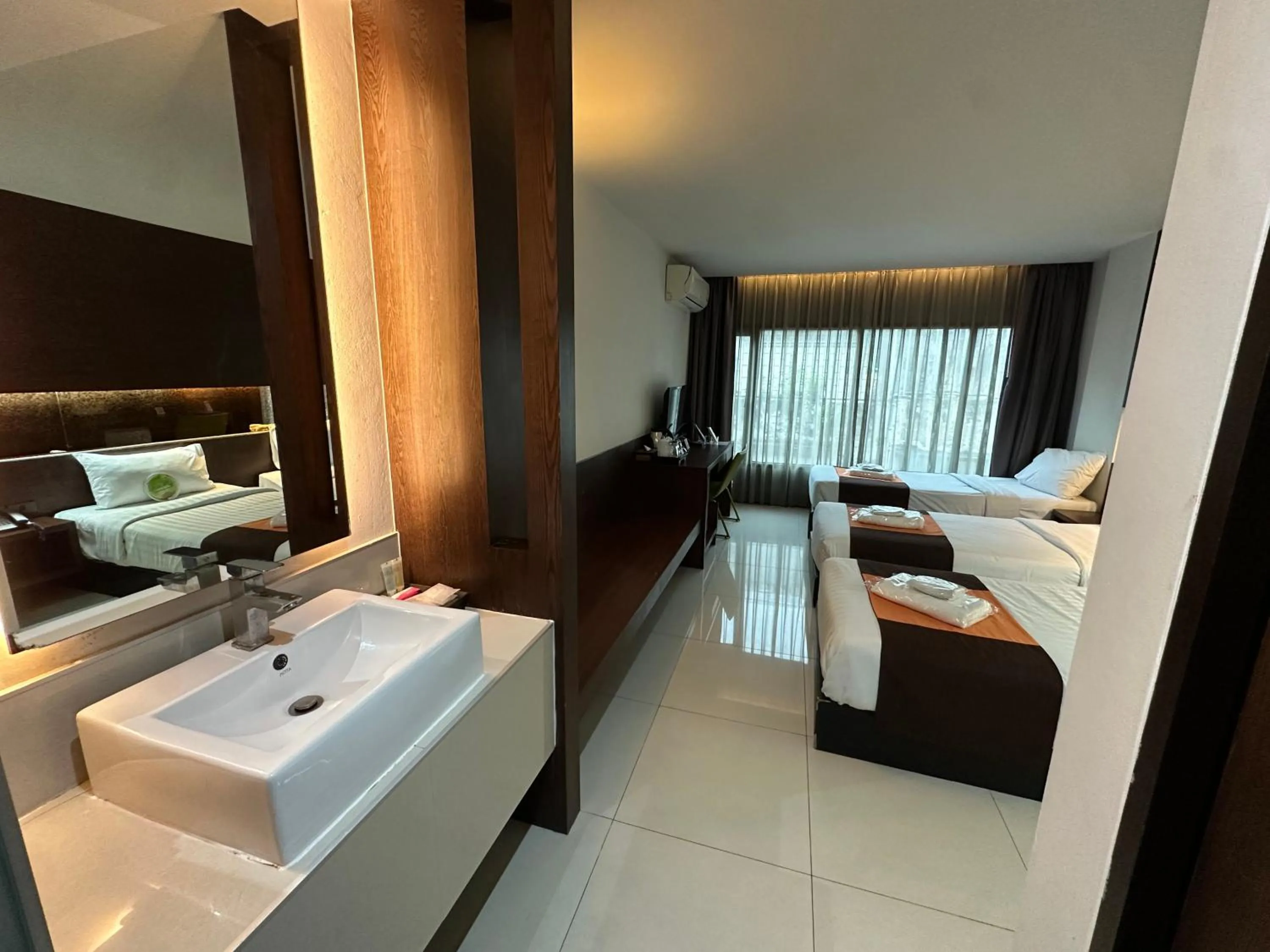 Photo of the whole room, Bed in Collection O The Bangkok Airport Link Suite