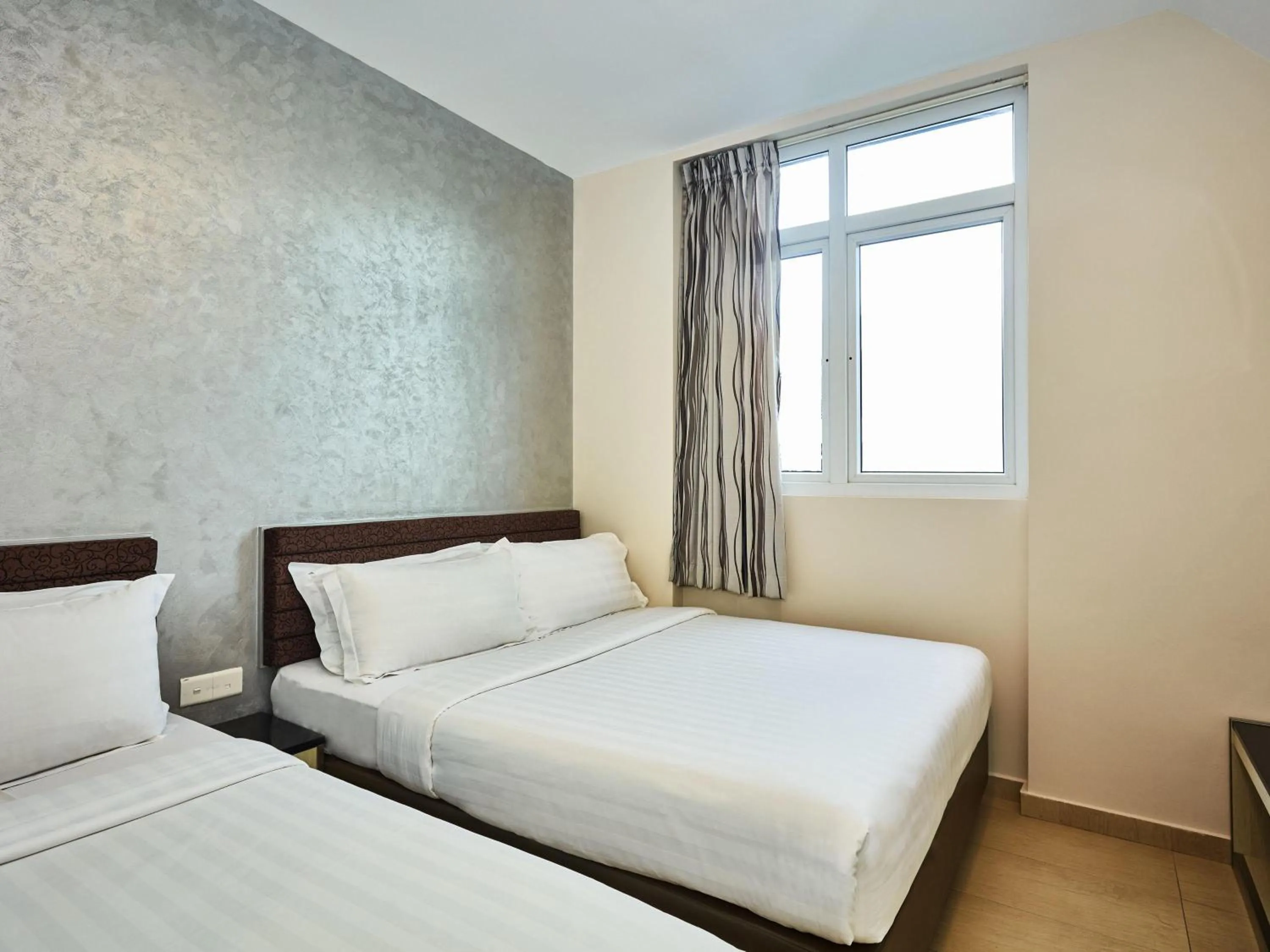 Bedroom, Bed in ibis budget Singapore Mount Faber