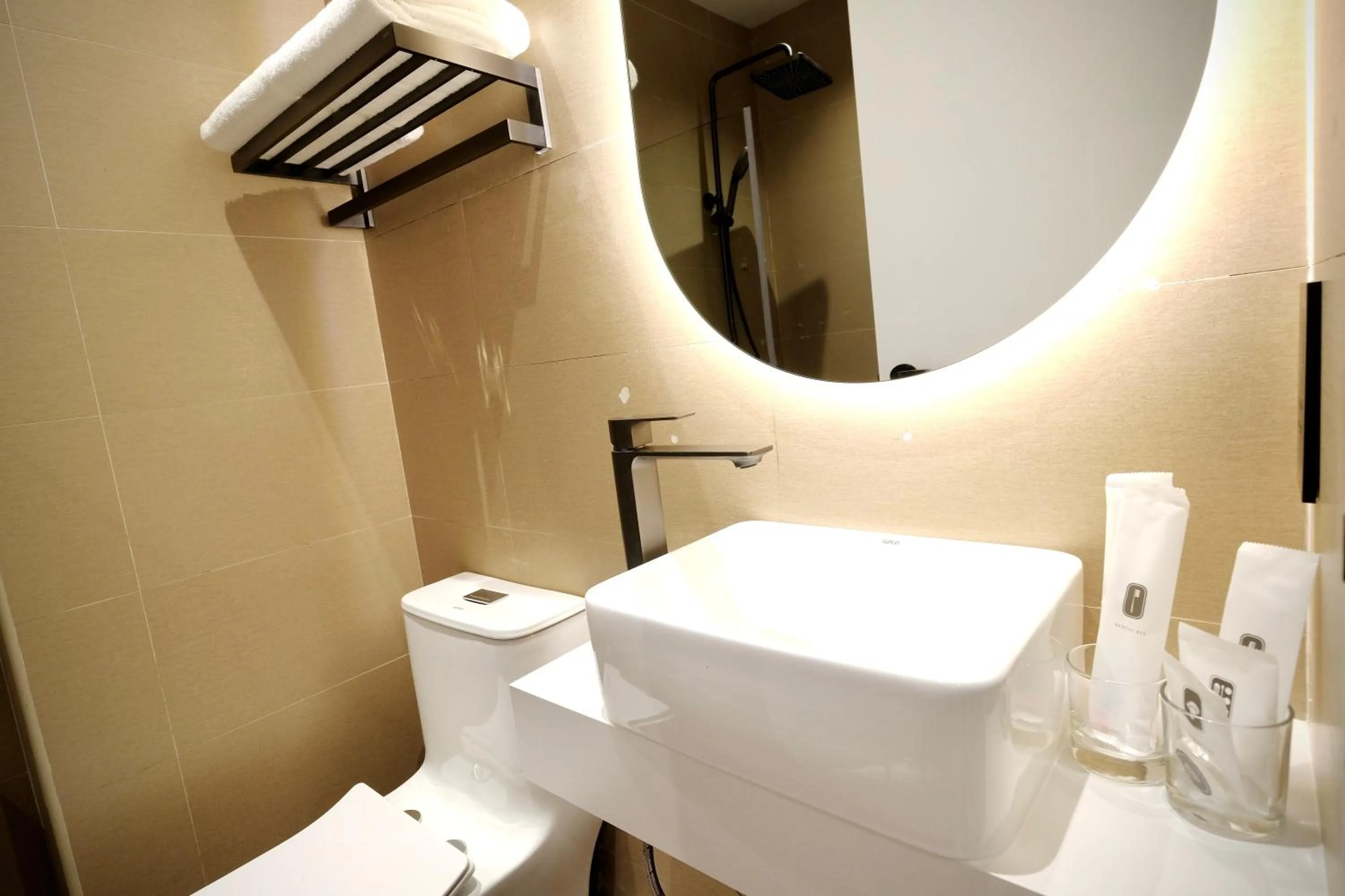 Bathroom in Rest Bugis Hotel