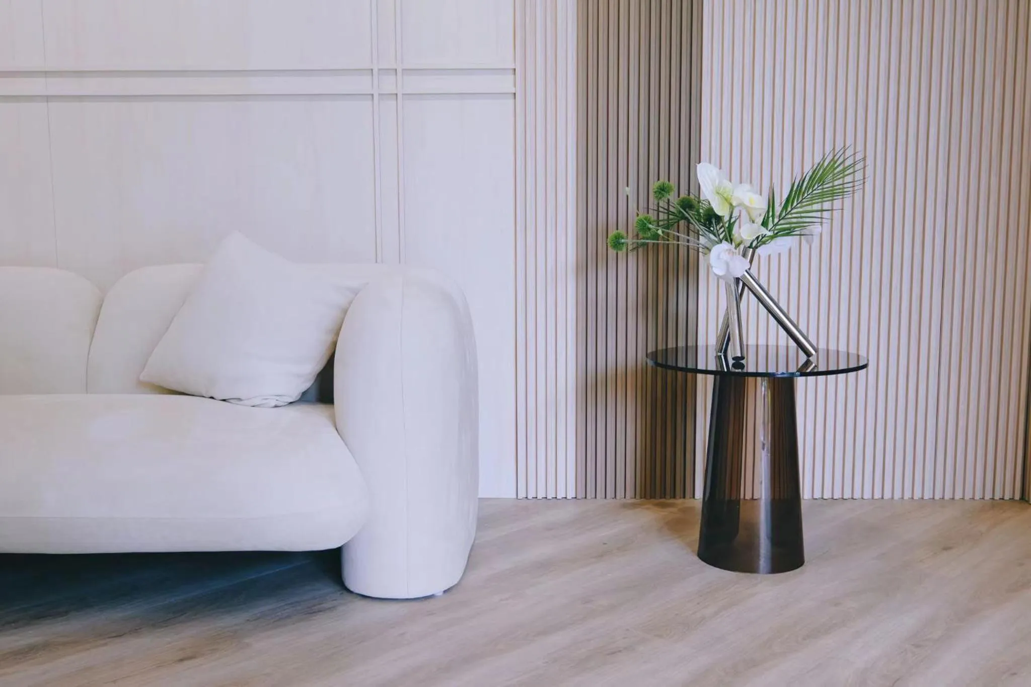 Seating area in Rest Bugis Hotel