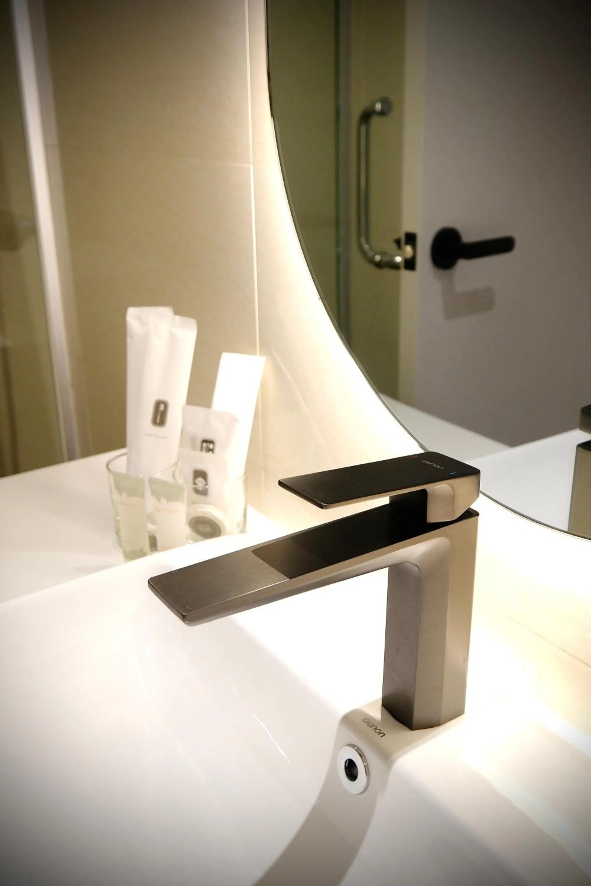 Bathroom in Rest Bugis Hotel