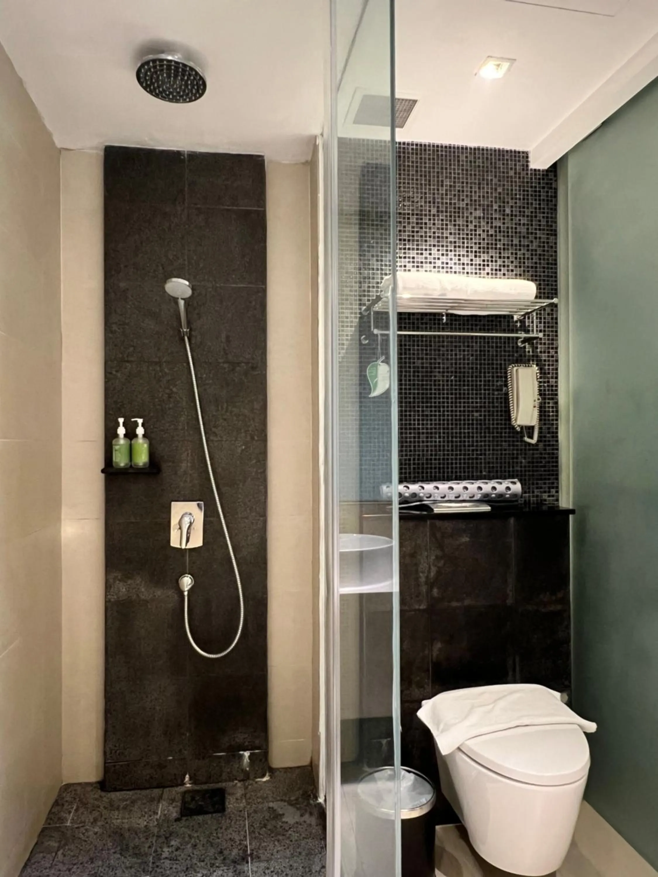 Bathroom in D'Hotel Singapore managed by The Ascott Limited