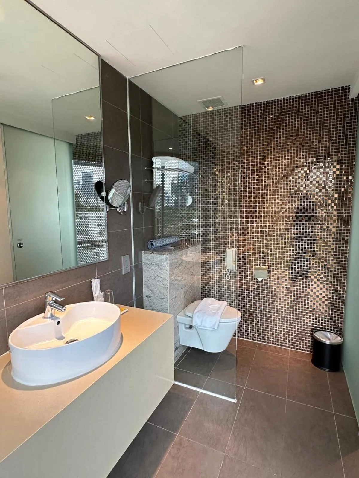 Bathroom in D'Hotel Singapore managed by The Ascott Limited