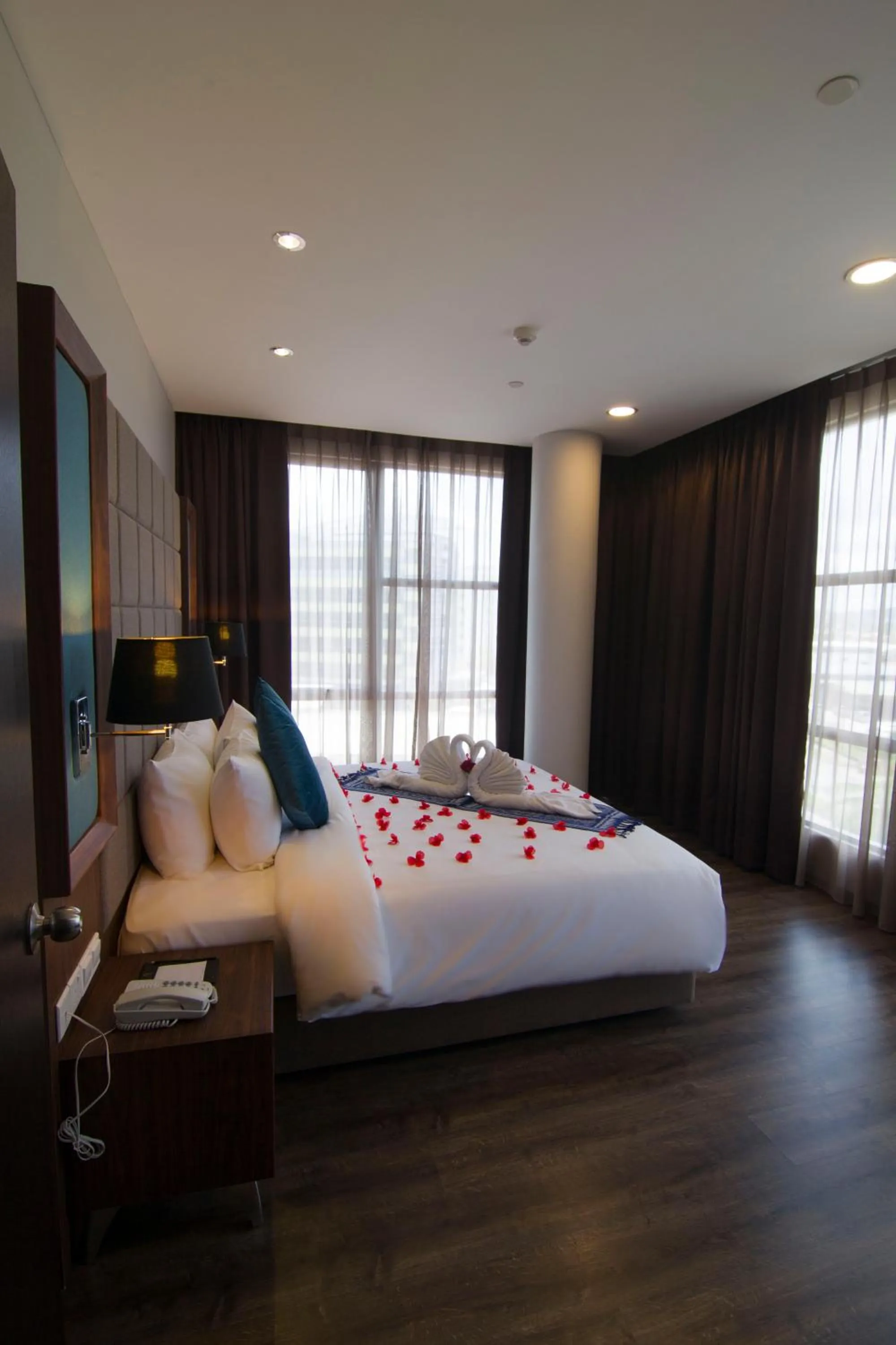 Bed in Goldenbay Hotel