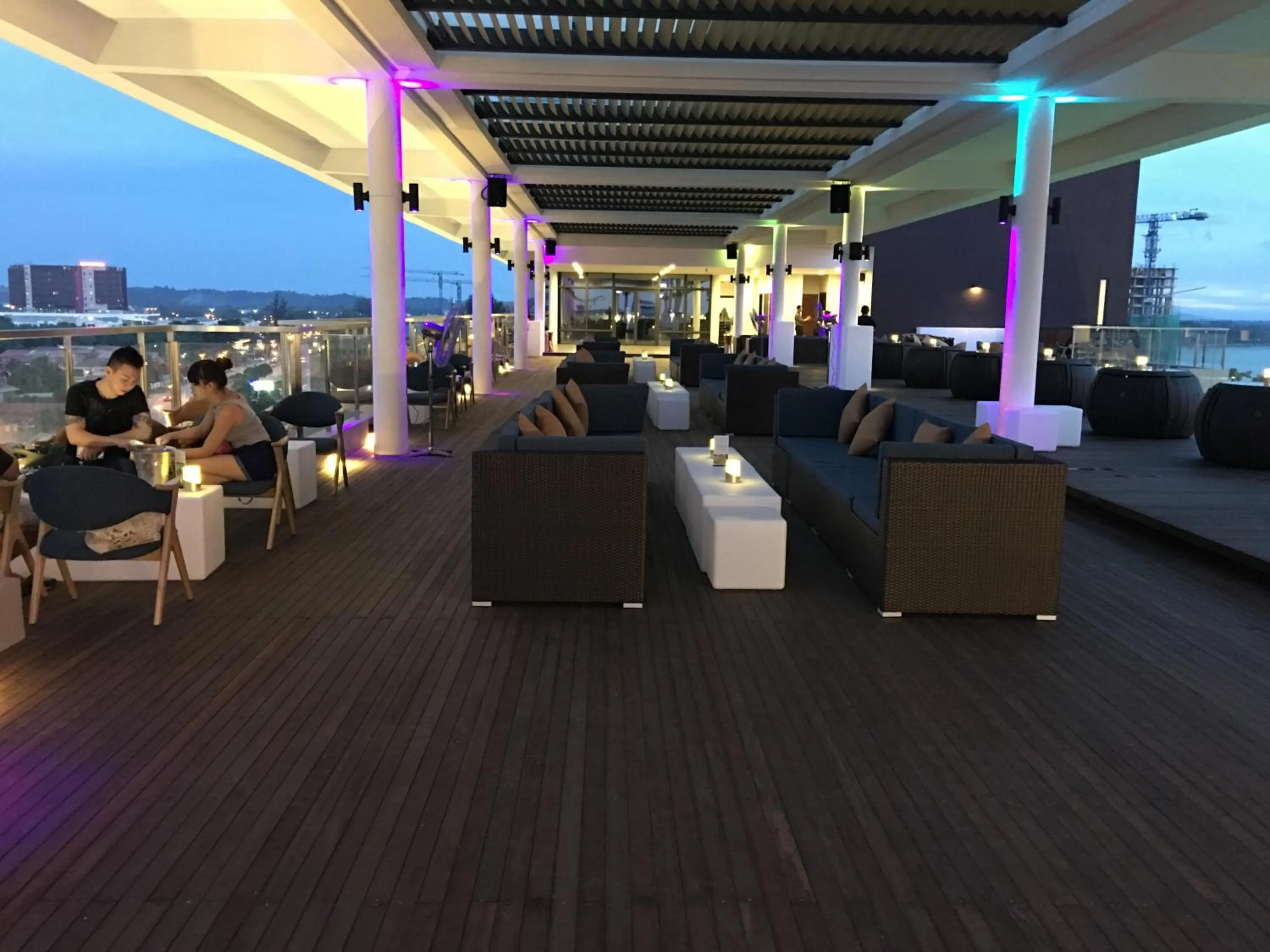 Drinks in Goldenbay Hotel