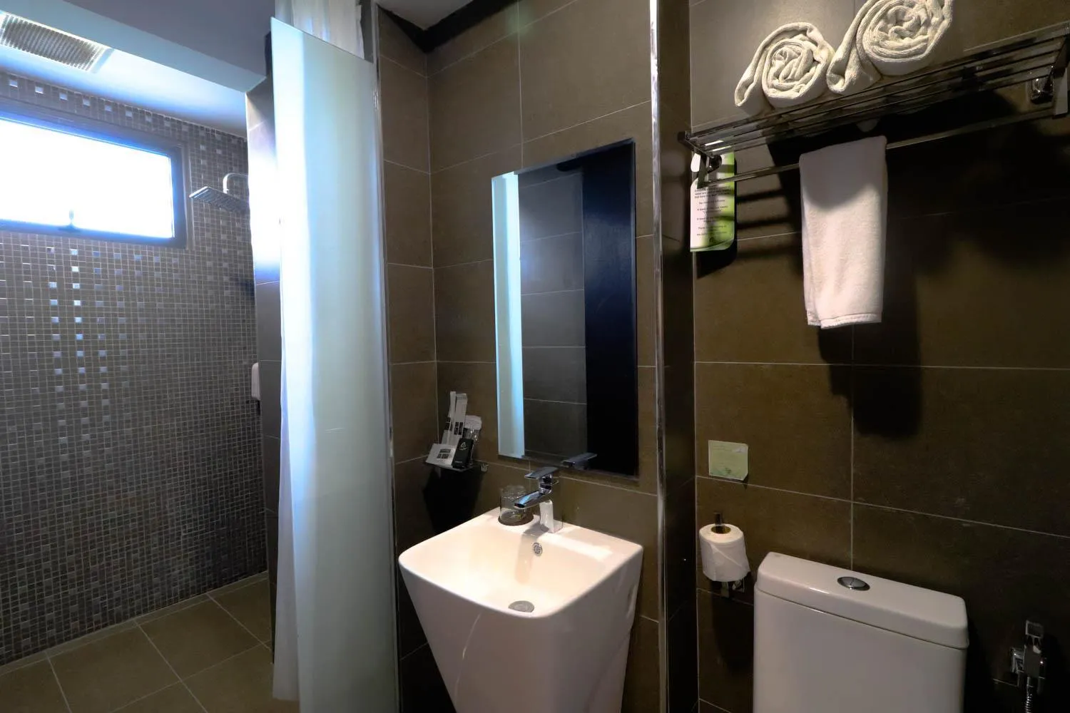 Toilet in Goldenbay Hotel