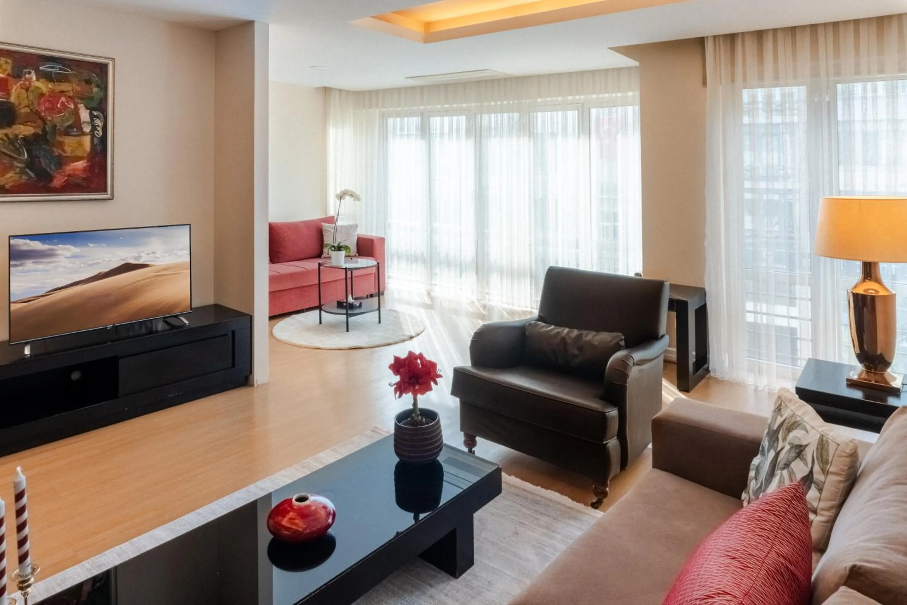 TV and multimedia in Cheya Deluxe Residence Nisantasi Istanbul City Center