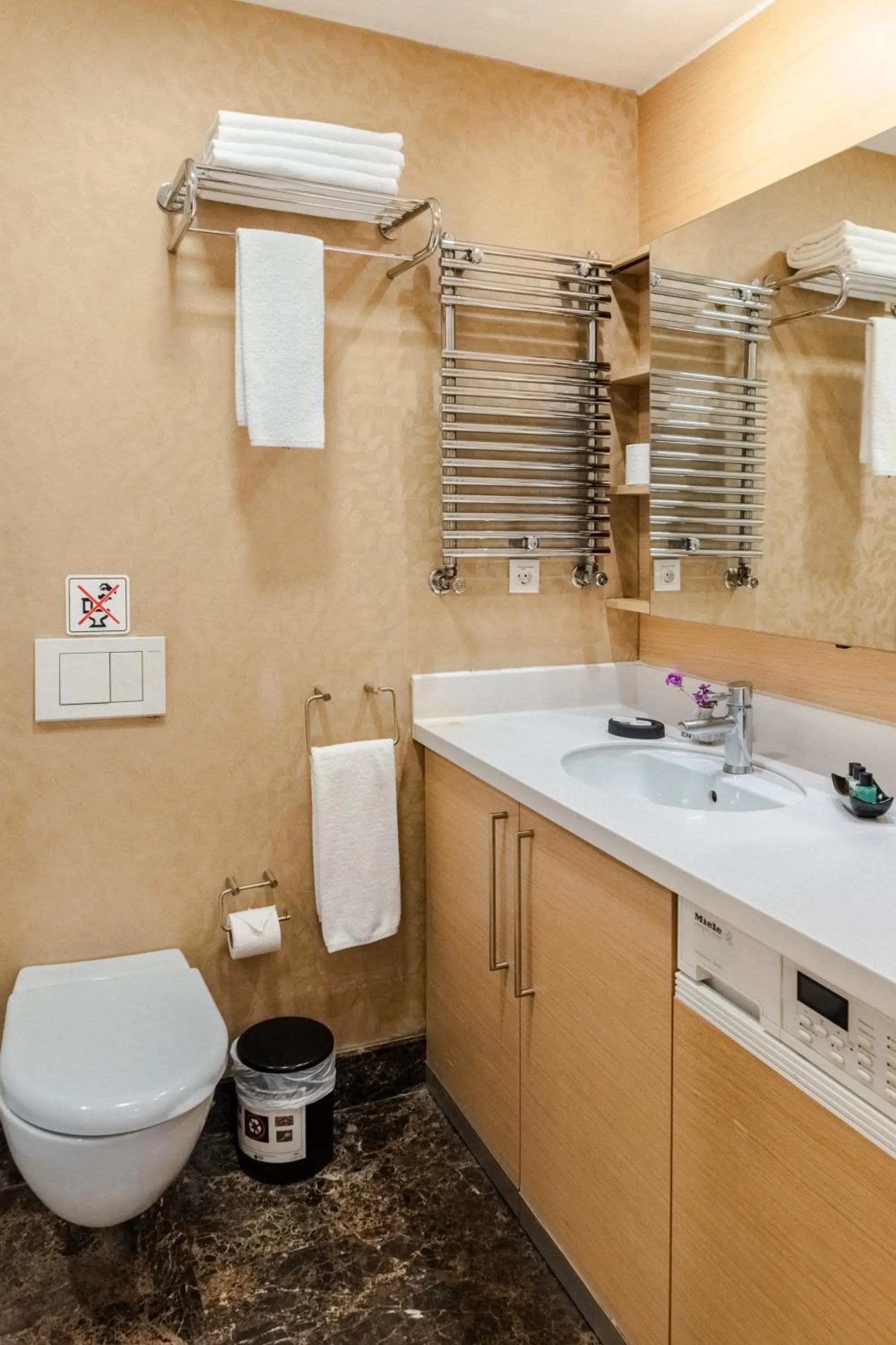 Bathroom in Cheya Deluxe Residence Nisantasi Istanbul City Center