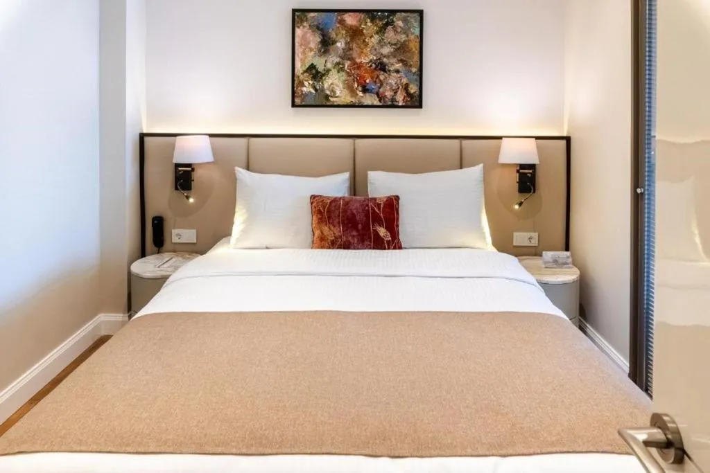 Bed in Cheya Deluxe Residence Nisantasi Istanbul City Center