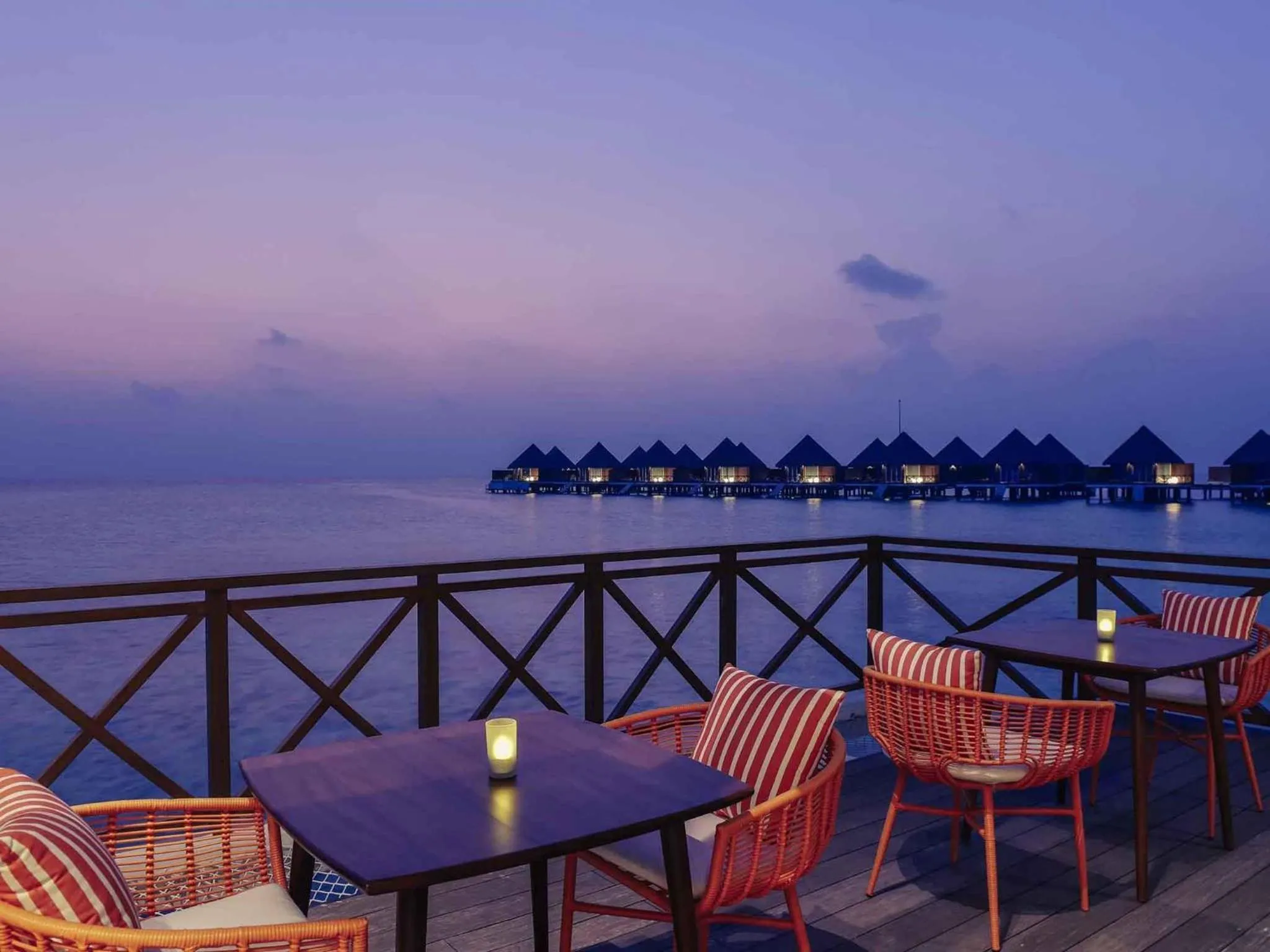 Restaurant/places to eat in Mercure Maldives Kooddoo - Adults-Only Escape - 50 percent off Domestic Transfers