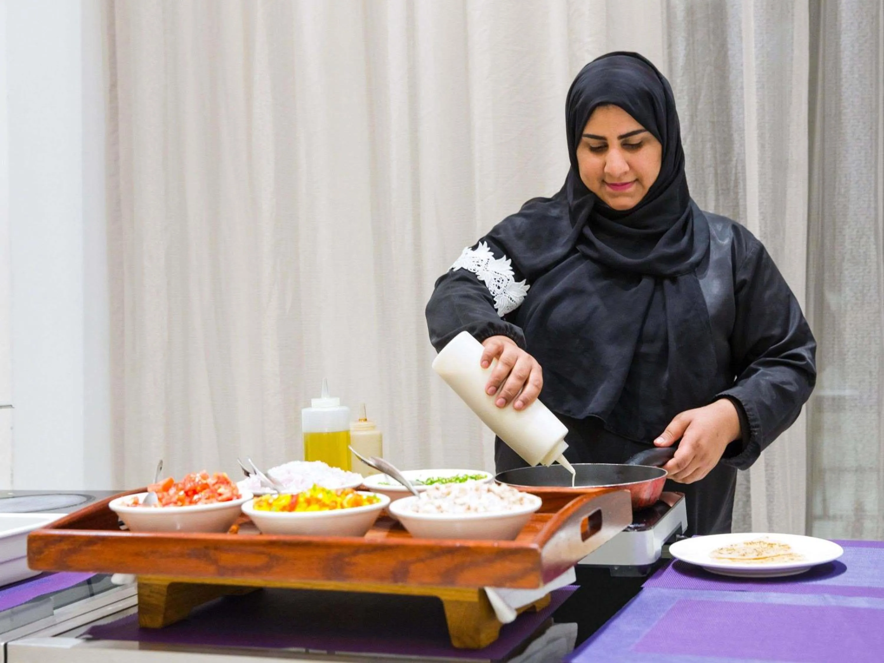 Restaurant/places to eat in Mercure Sohar