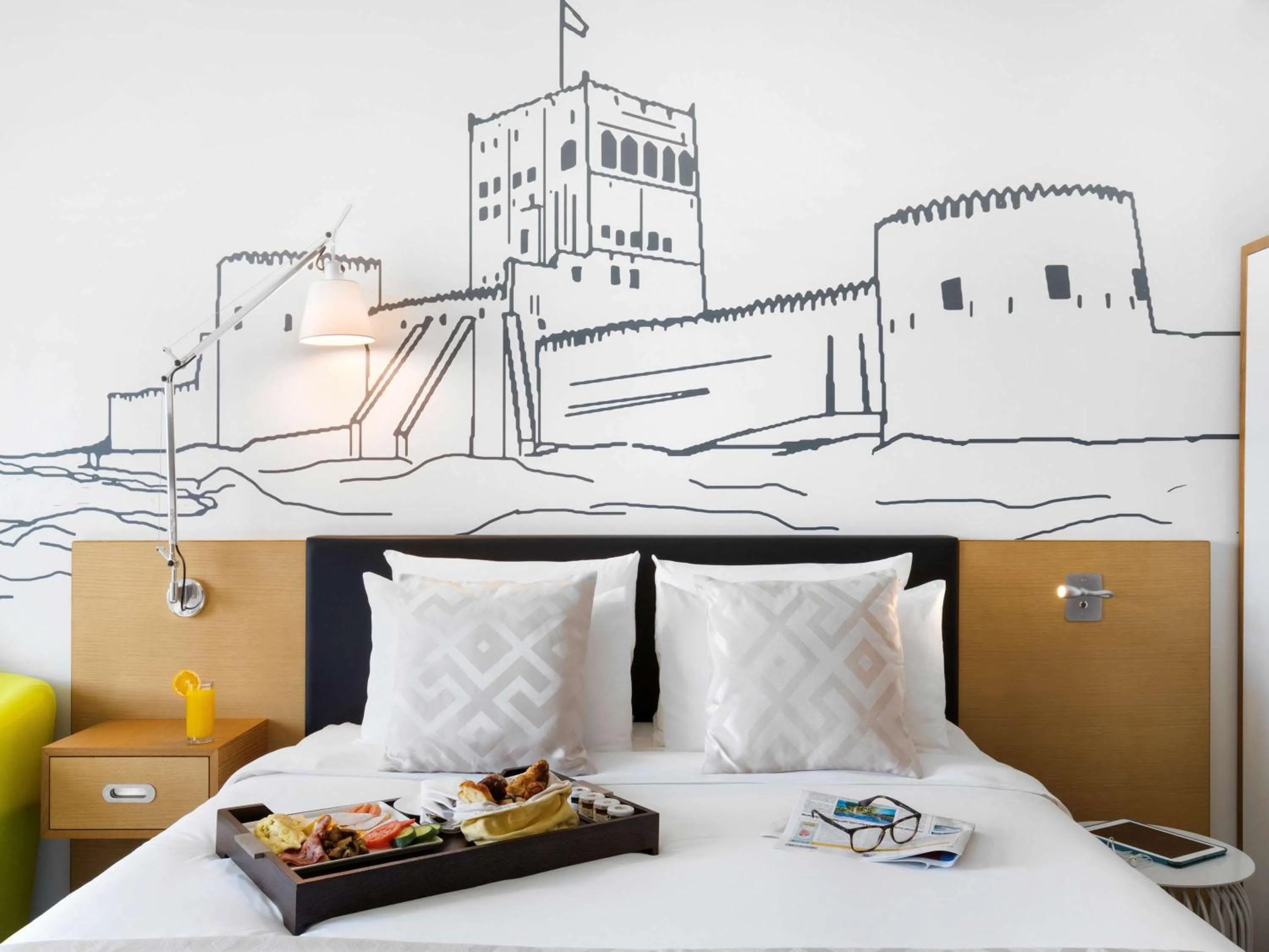 Photo of the whole room, Bed in Mercure Sohar