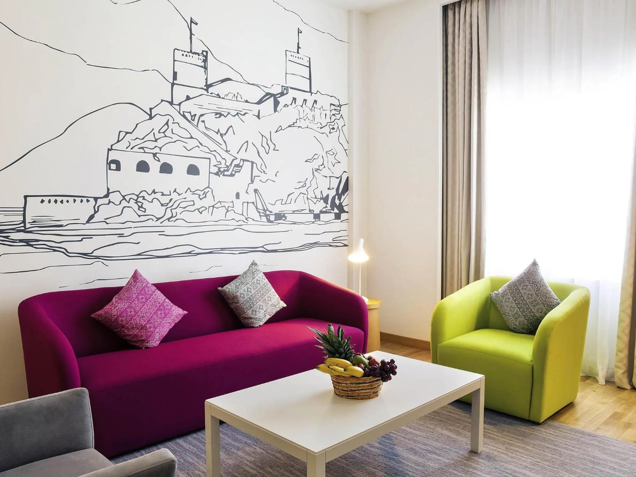 Bedroom in Mercure Sohar