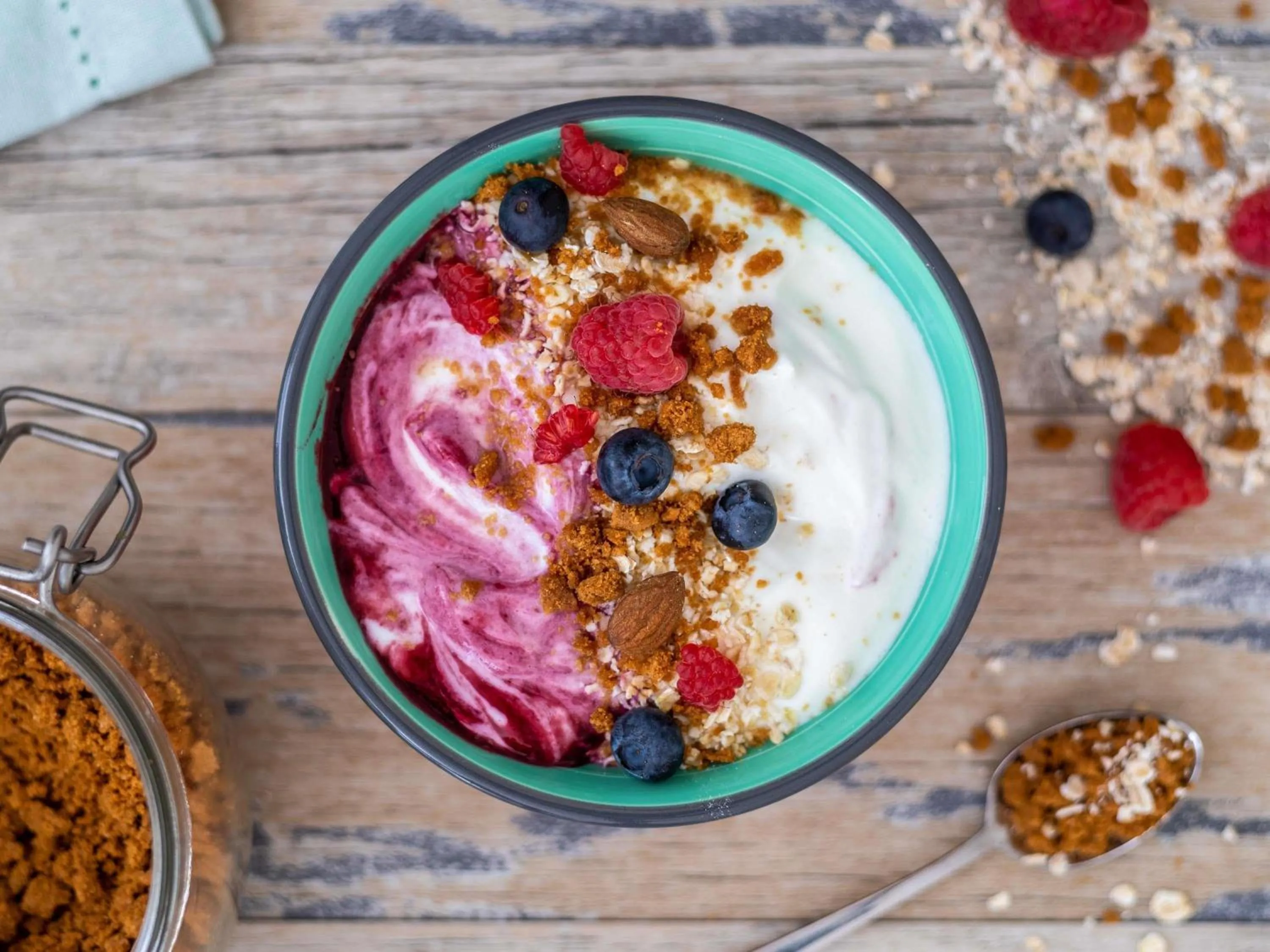 Restaurant/places to eat in ibis Styles London Ealing