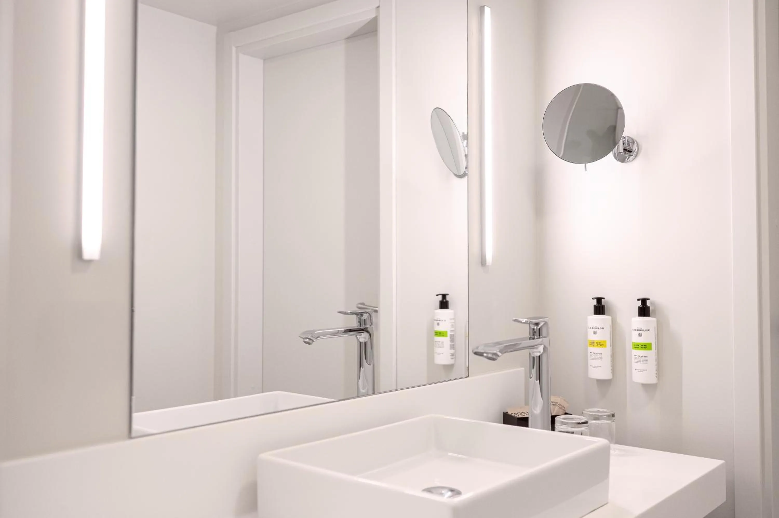 Bathroom in Pullman Riga Old Town - Renovated 2025