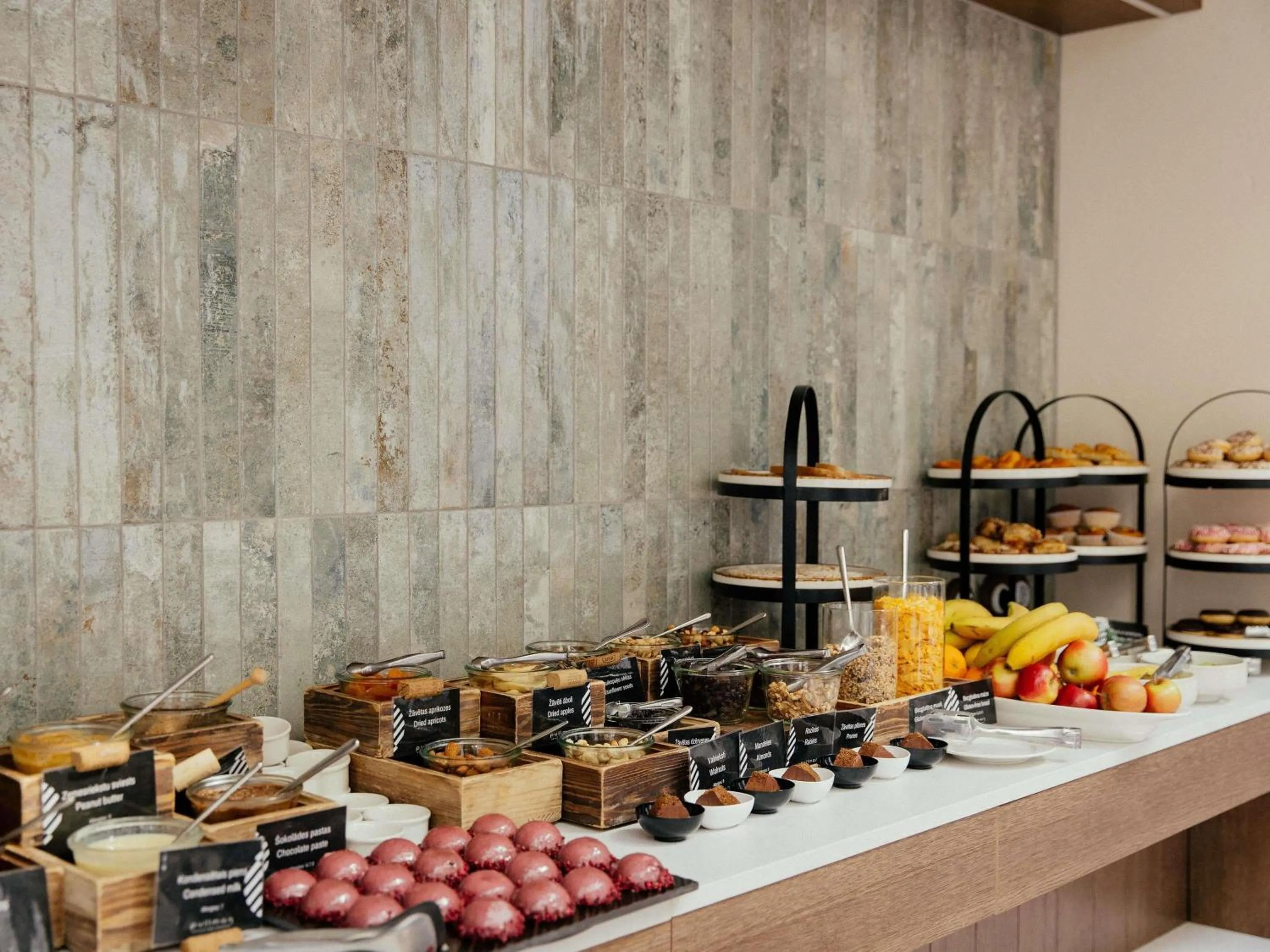 Breakfast in Pullman Riga Old Town - Renovated 2025