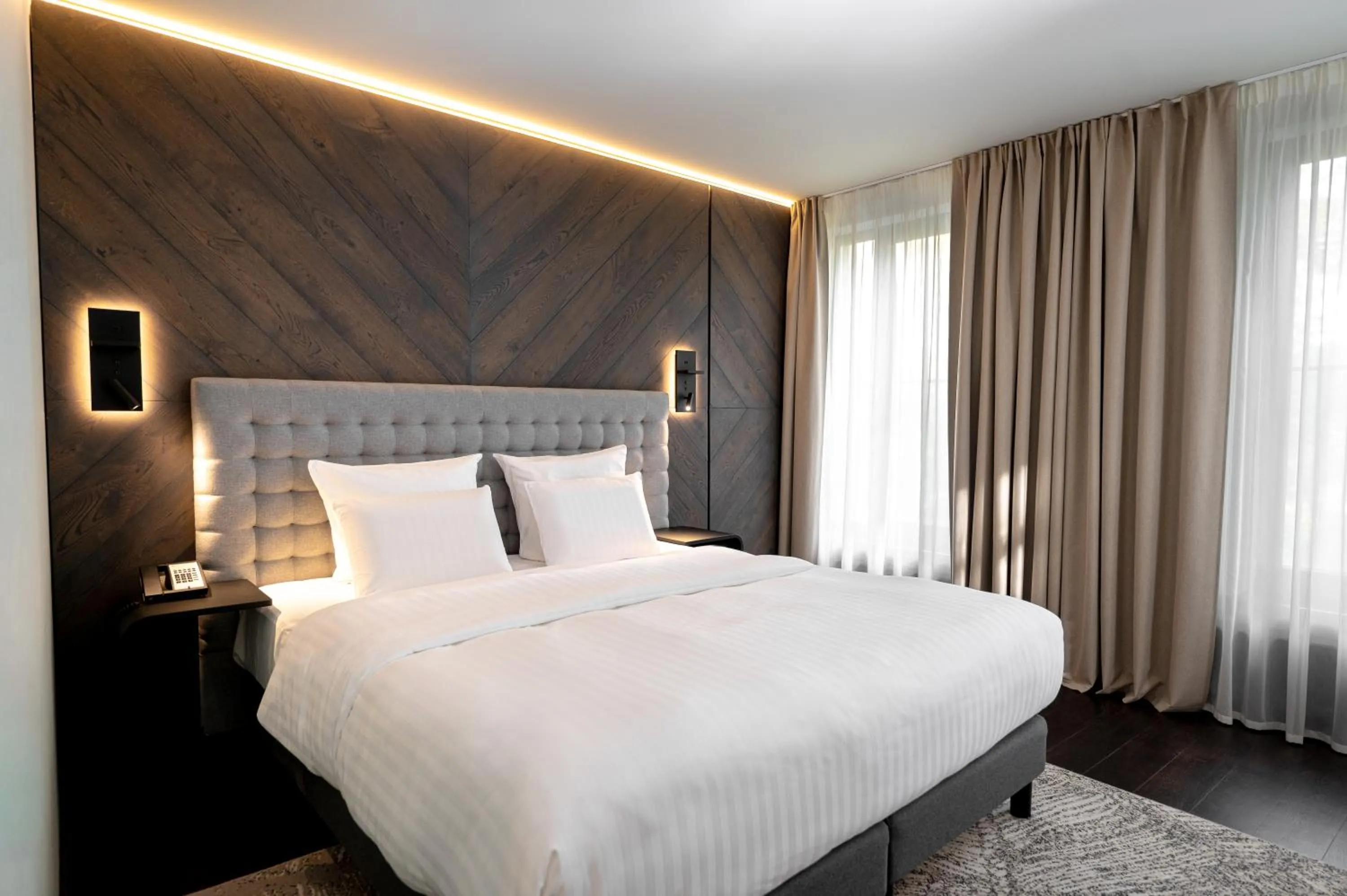 Bed in Pullman Riga Old Town - Renovated 2025