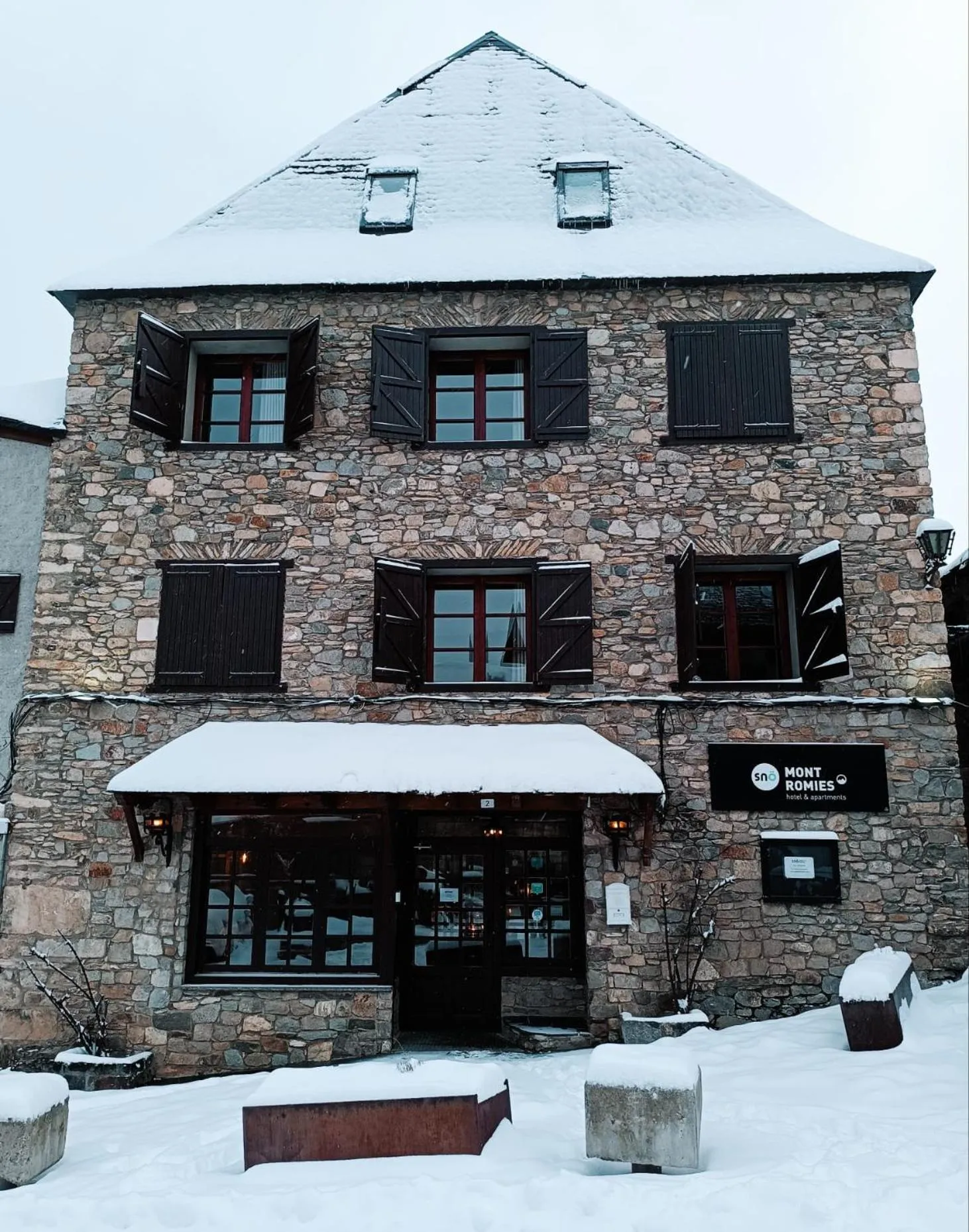 Property building in Hotel SNÖ Mont Romies