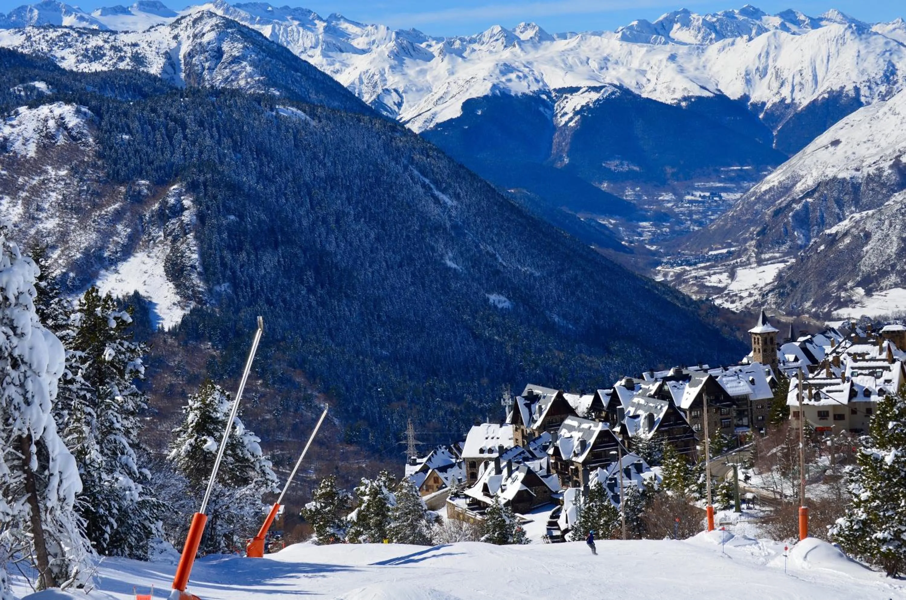 Skiing in Hotel SNÖ Mont Romies