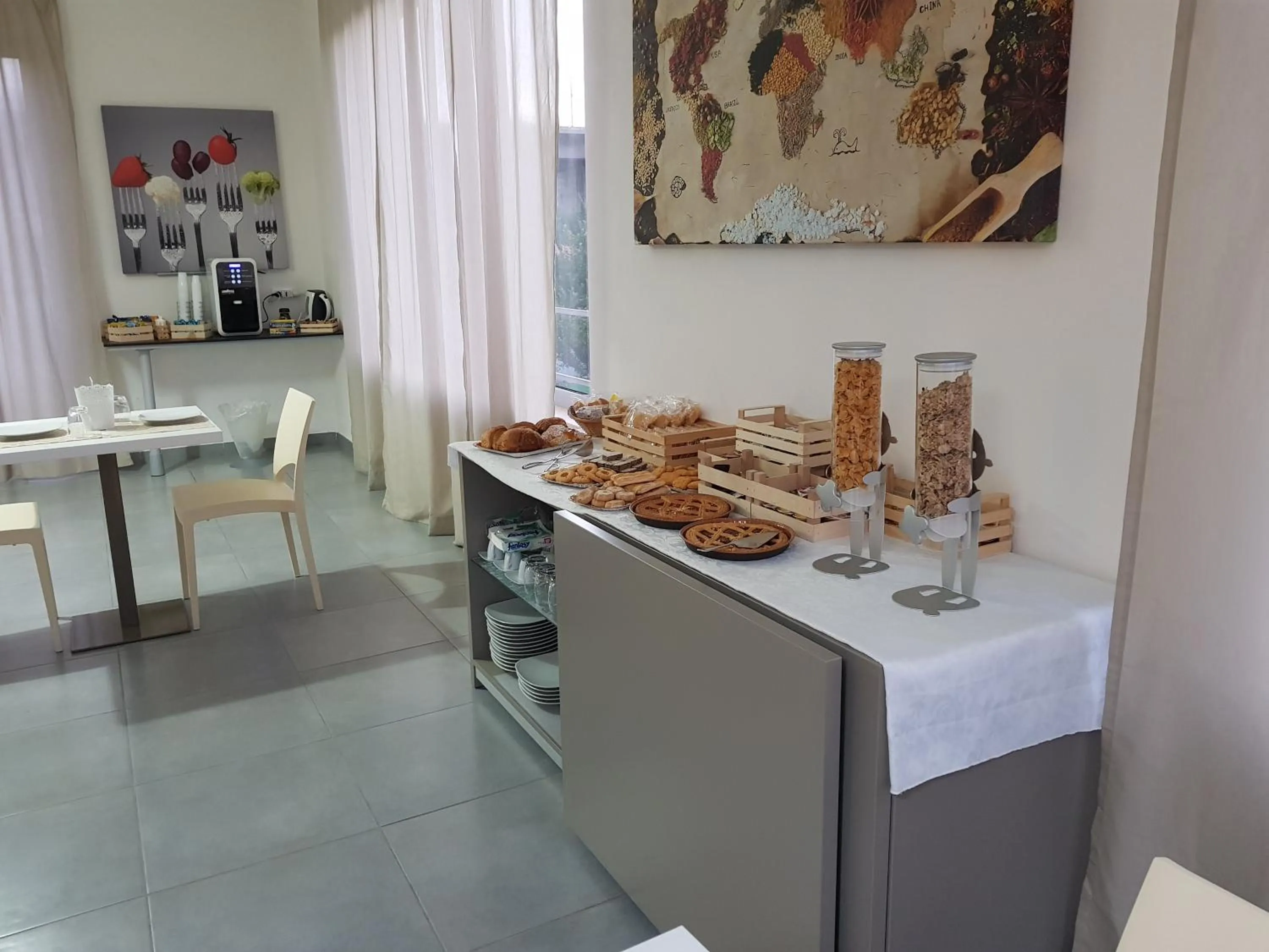 Breakfast in Dodo House