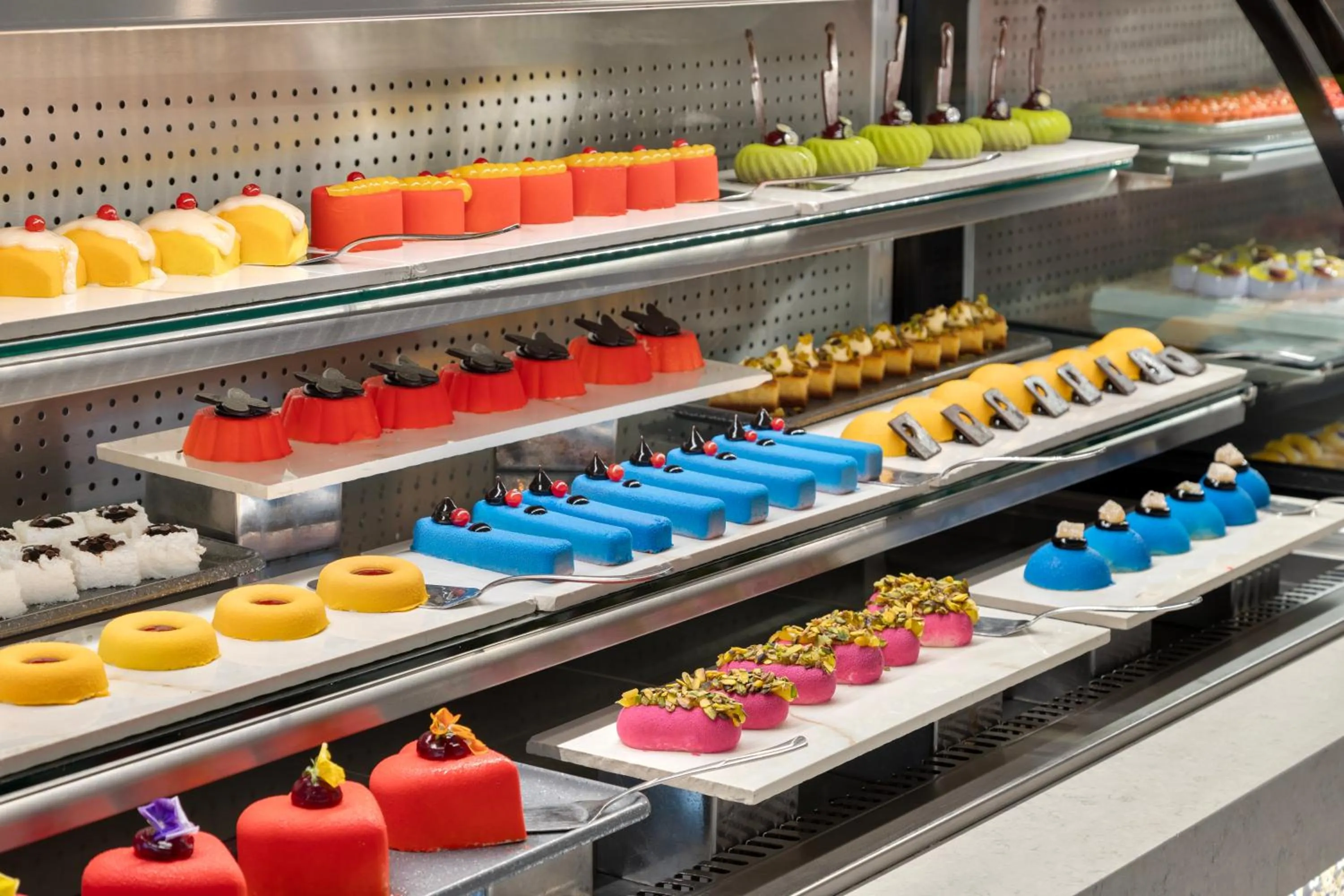 Restaurant/places to eat in Ramada Plaza Antalya