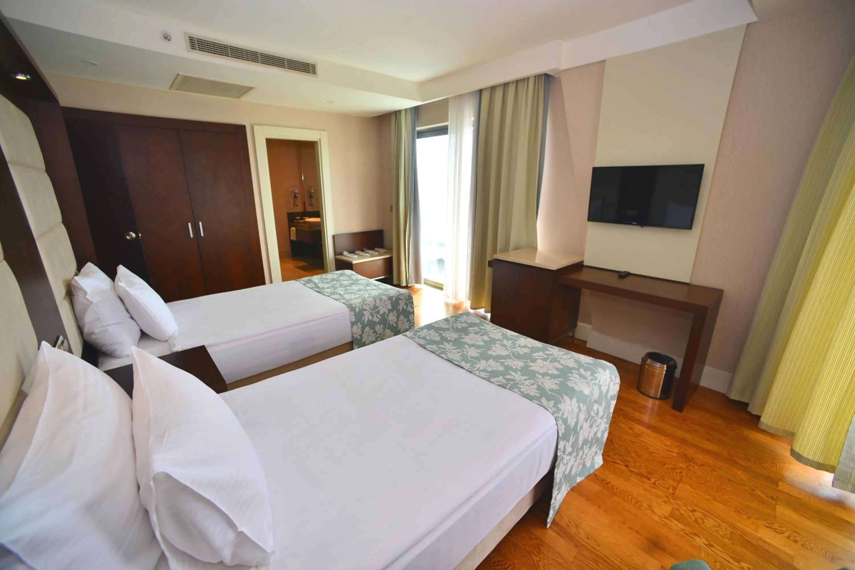 Bed in Ramada Plaza Antalya