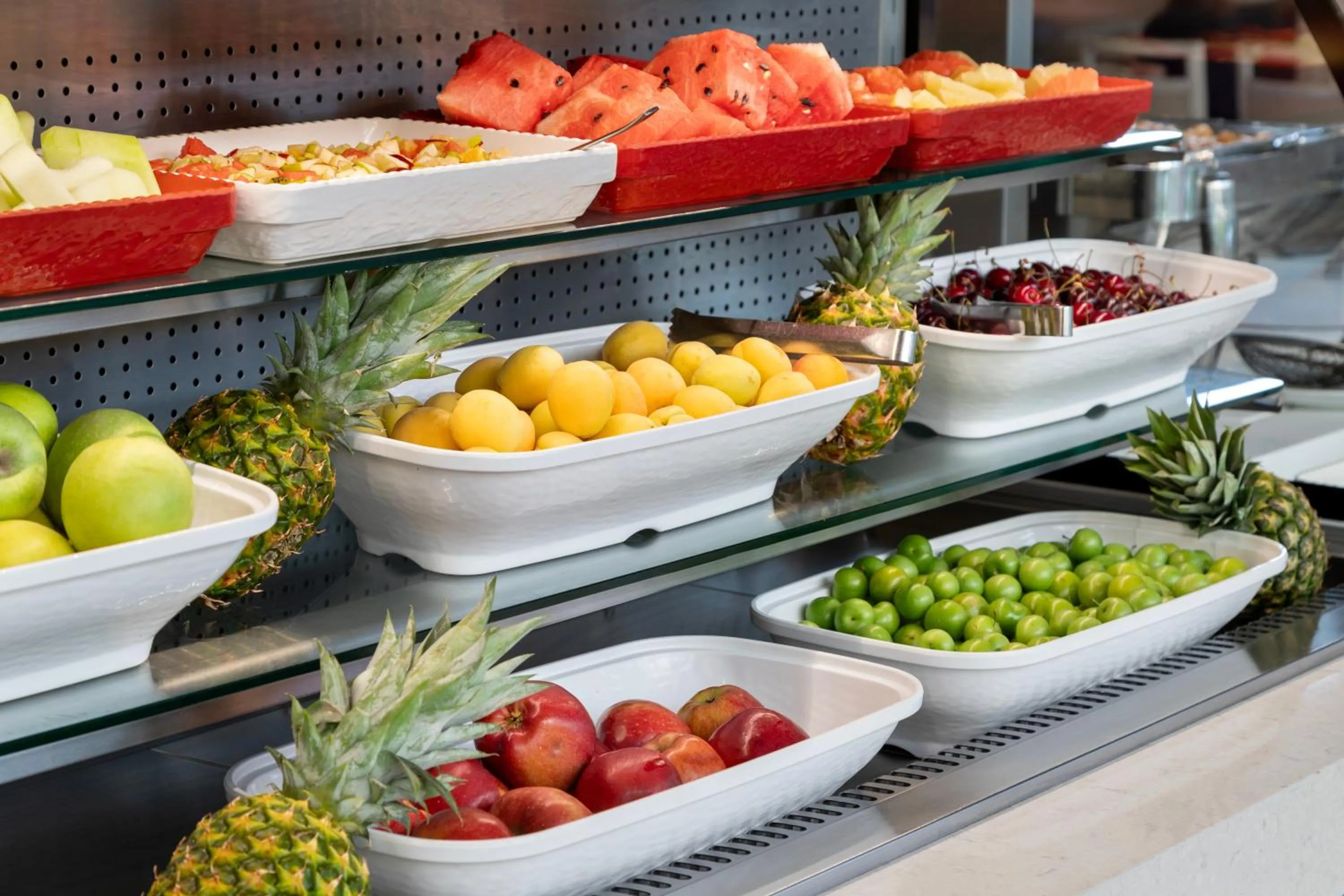 Restaurant/places to eat in Ramada Plaza Antalya