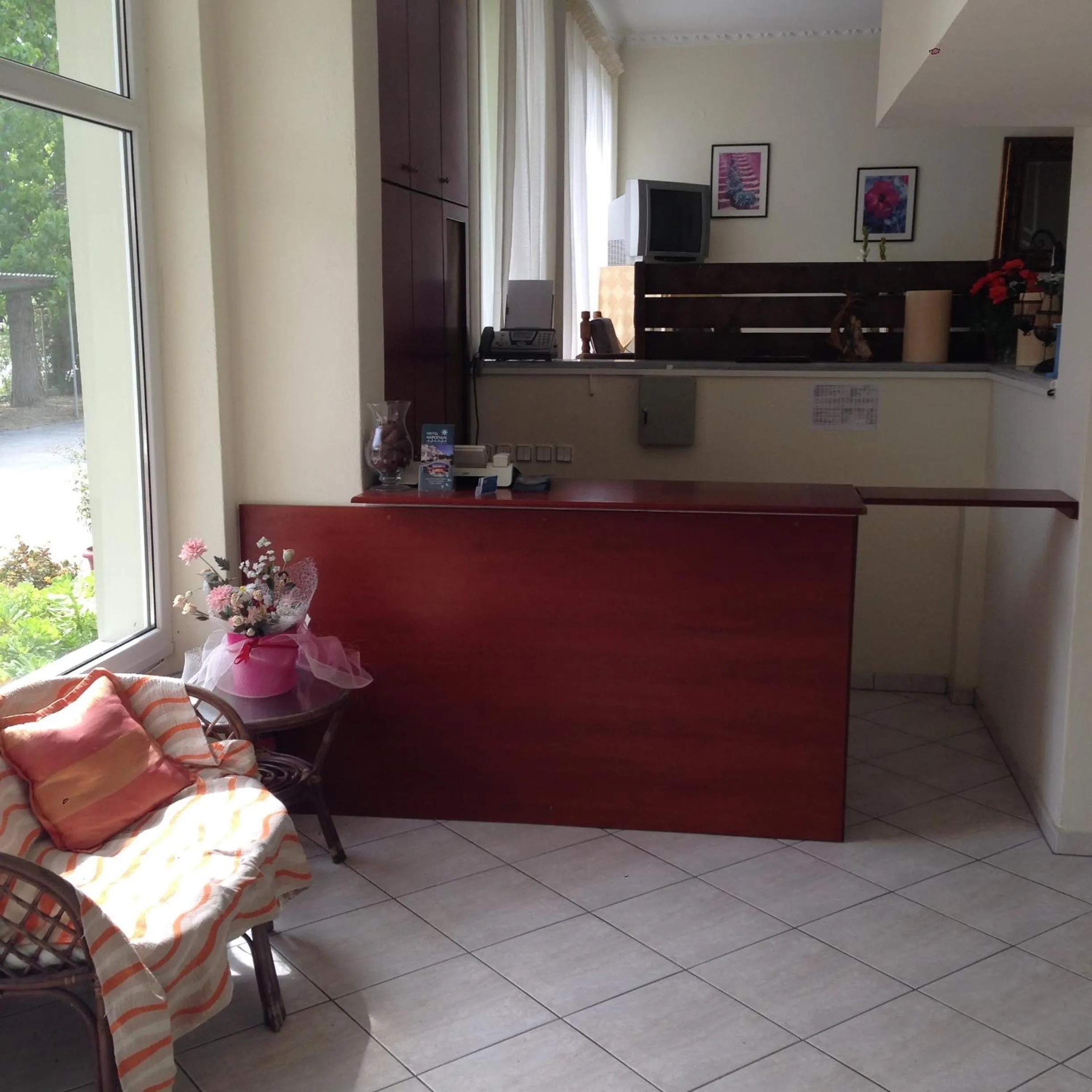 Lobby or reception in Hotel Akrogiali